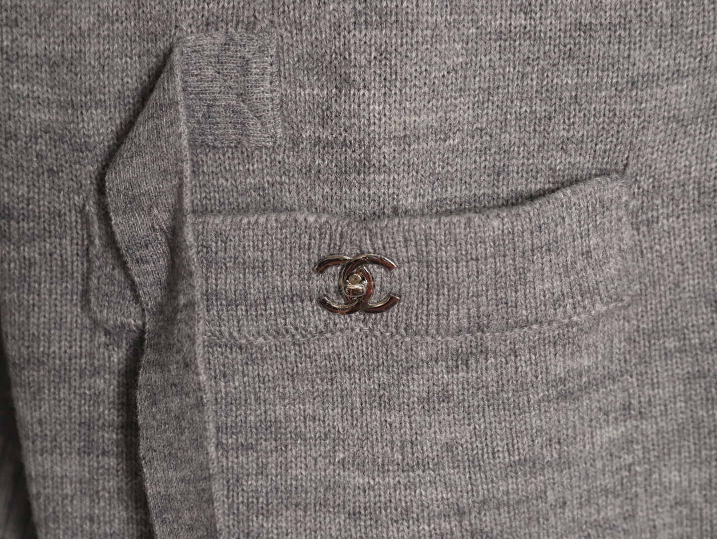 Ch*el knitting cardigan
