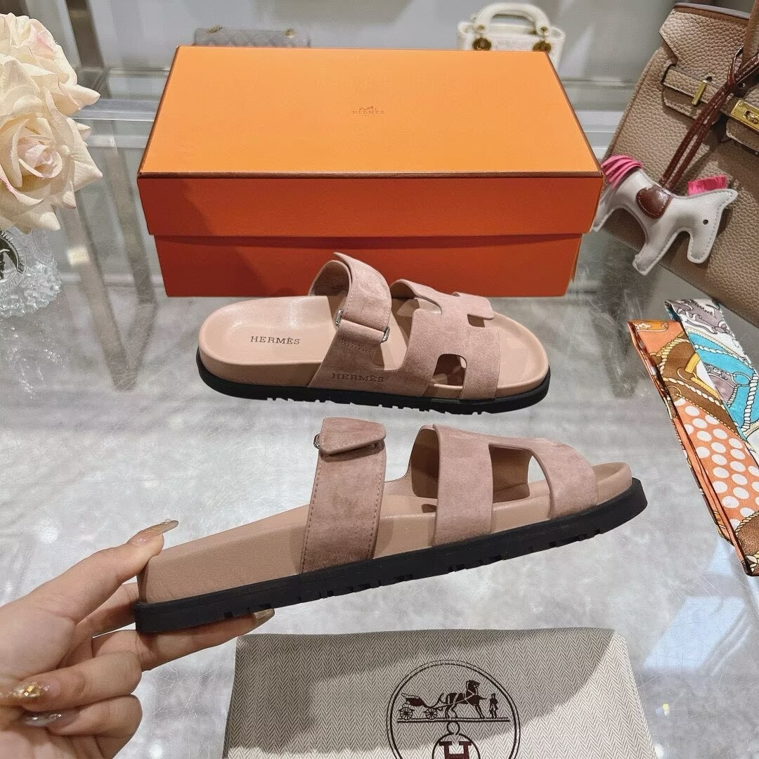 ua H**mes chypre sandal