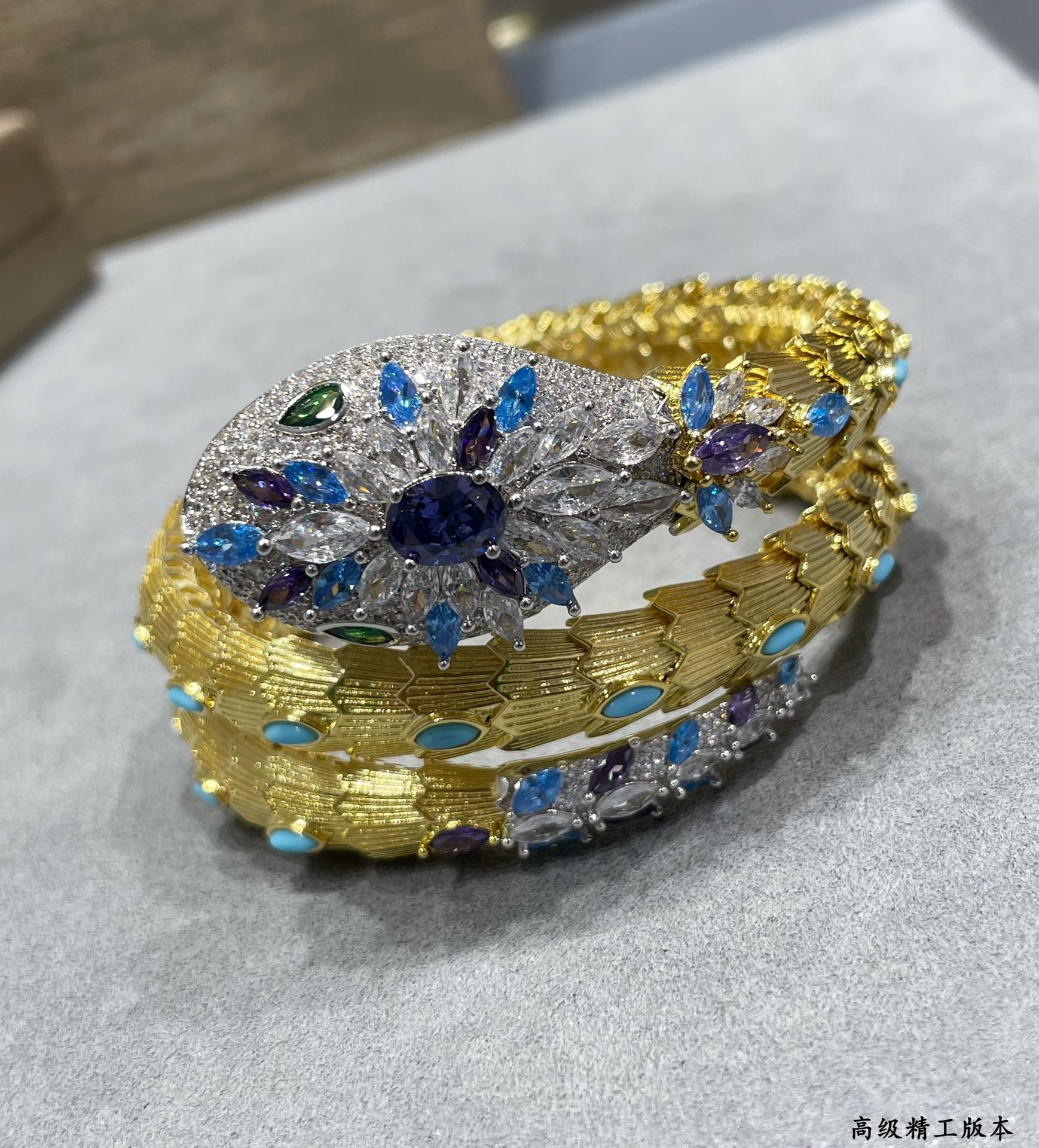 b*l*ai blue Di*m*nd princess snake bracelet