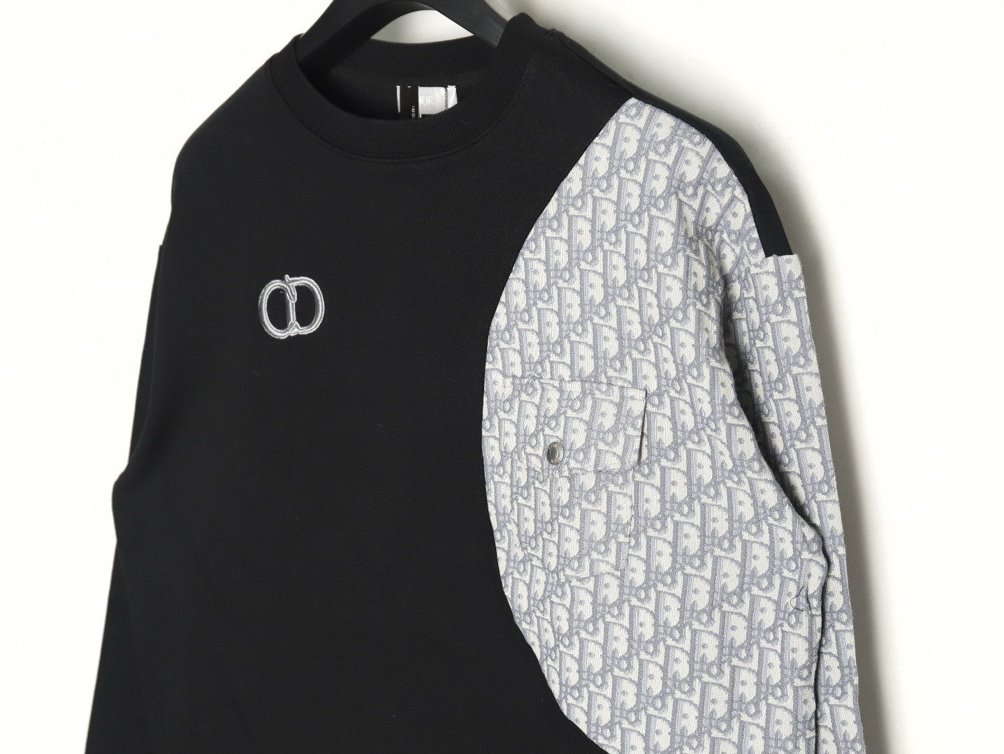 D*or hoodies