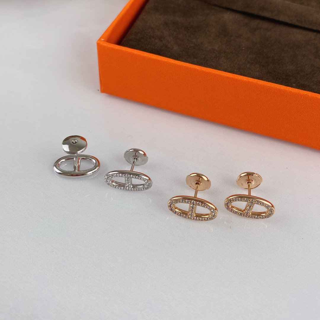 H**mes fully di*m*nd-encrusted h stud earrings