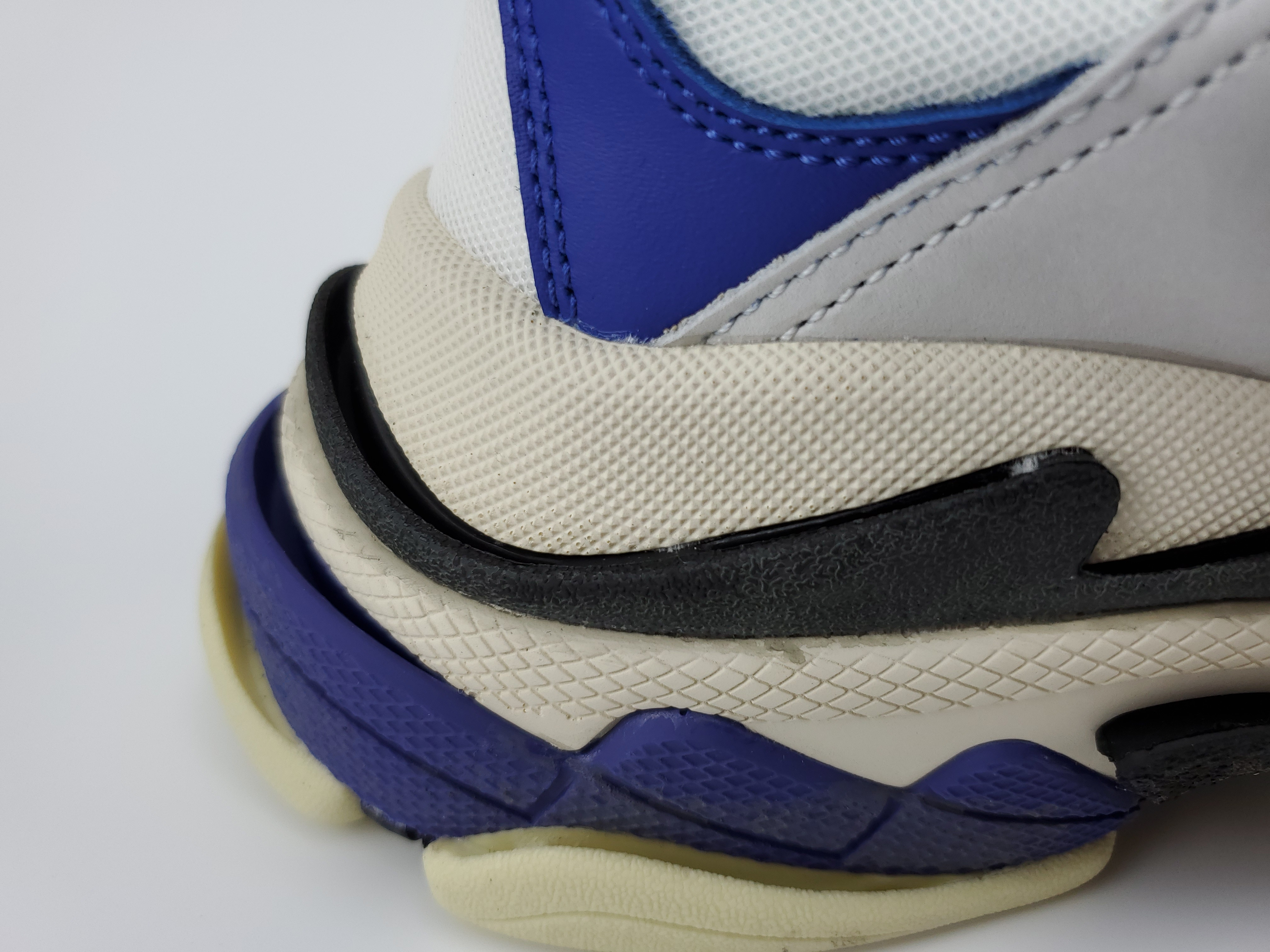 Balenciga Triple S Blanc/Bleu-Violet
