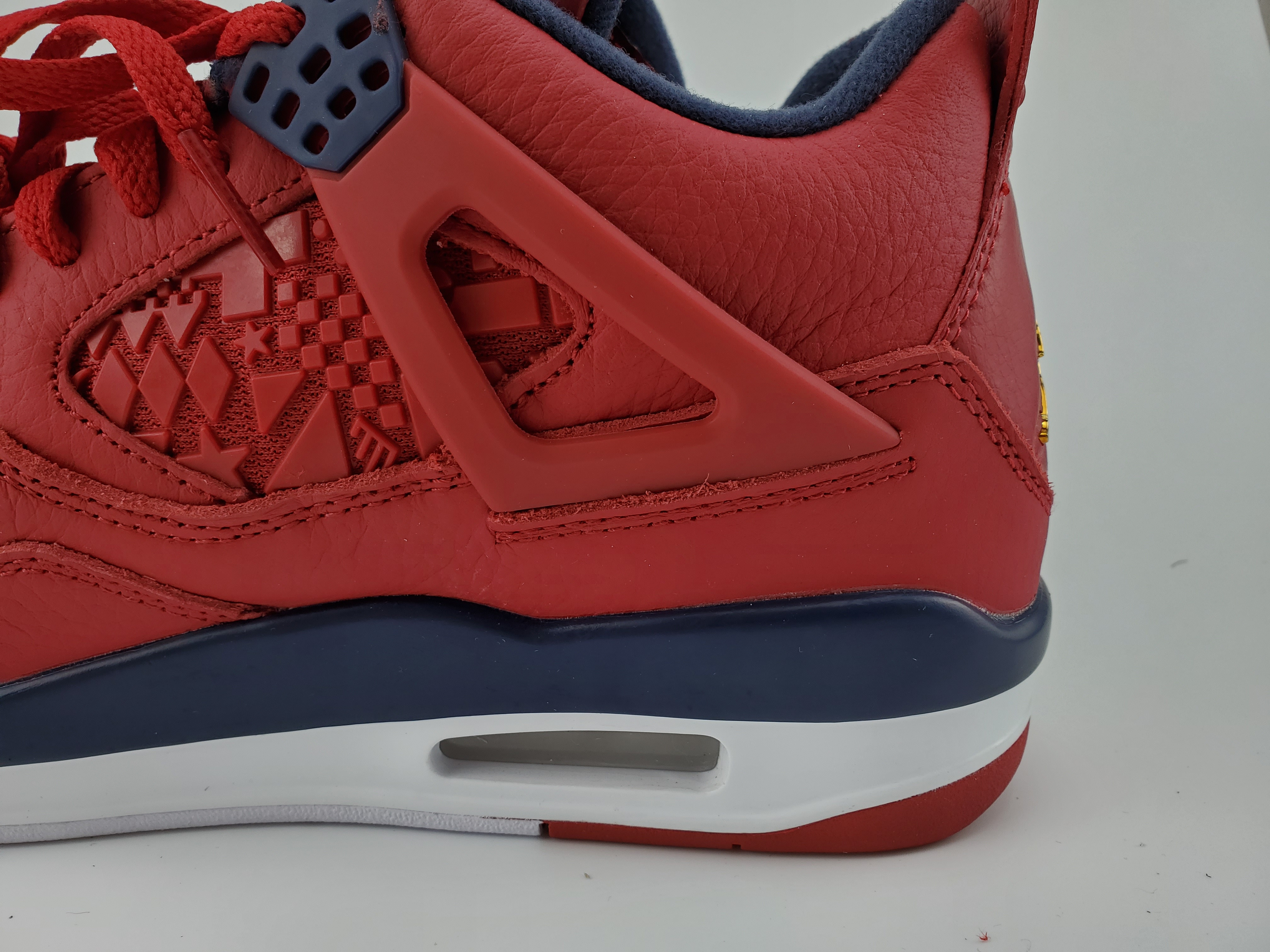 Jordan 4 Retro Fiba (2019)