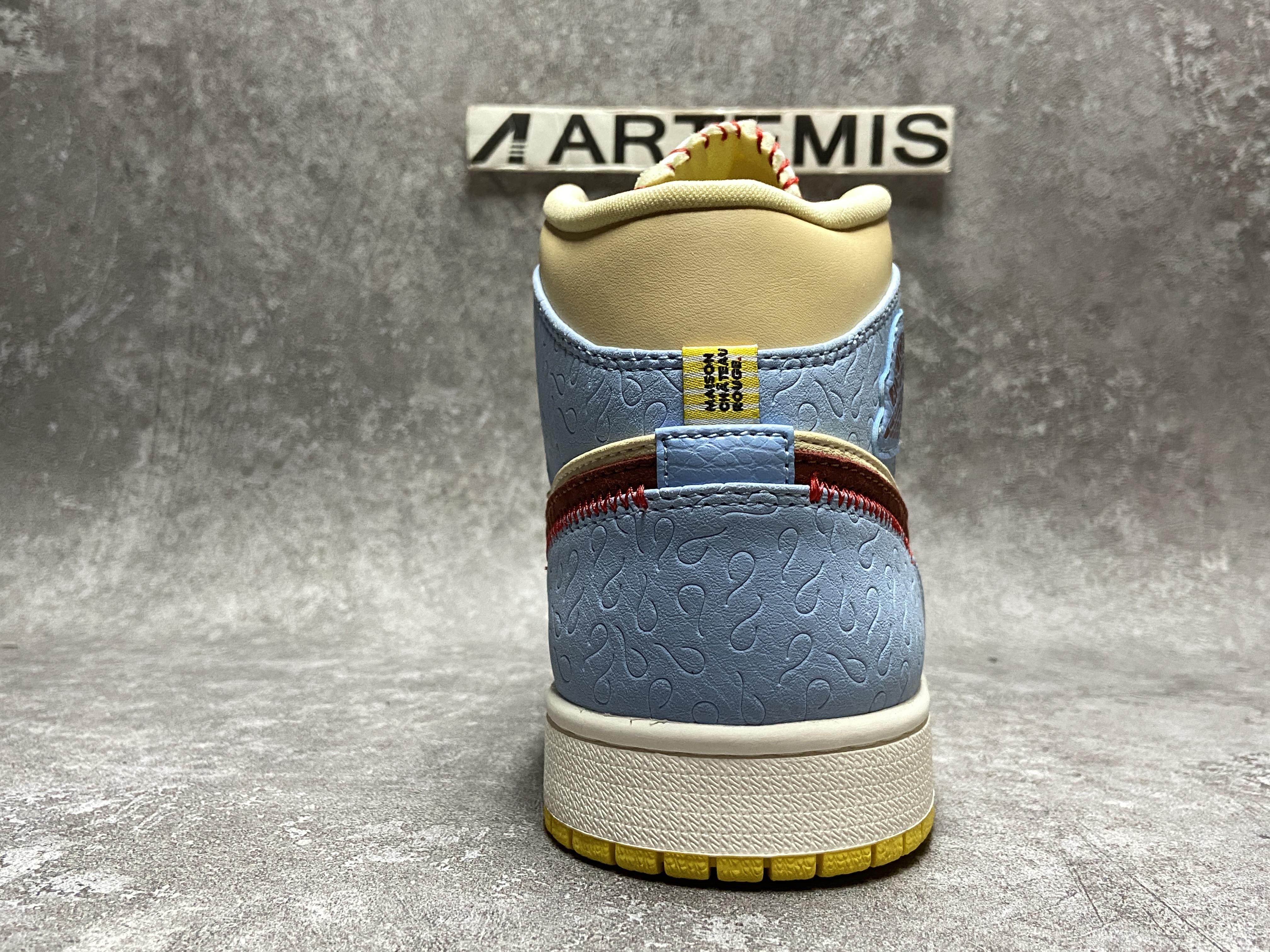 air jordan 1 mid se fearless Ma*s*n chateau rouge