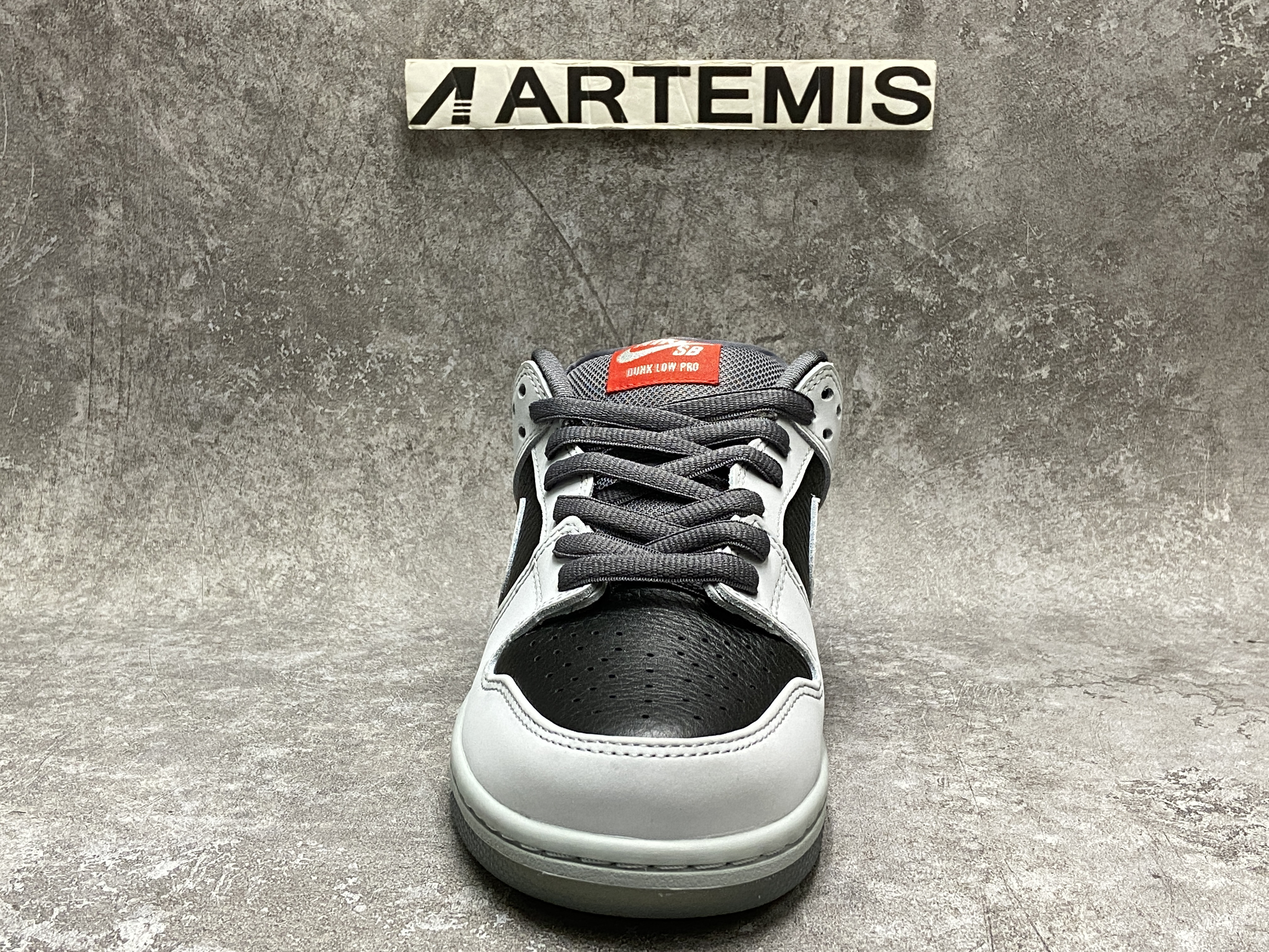 Nike Dunk SB Low Atlas 35MM Grey