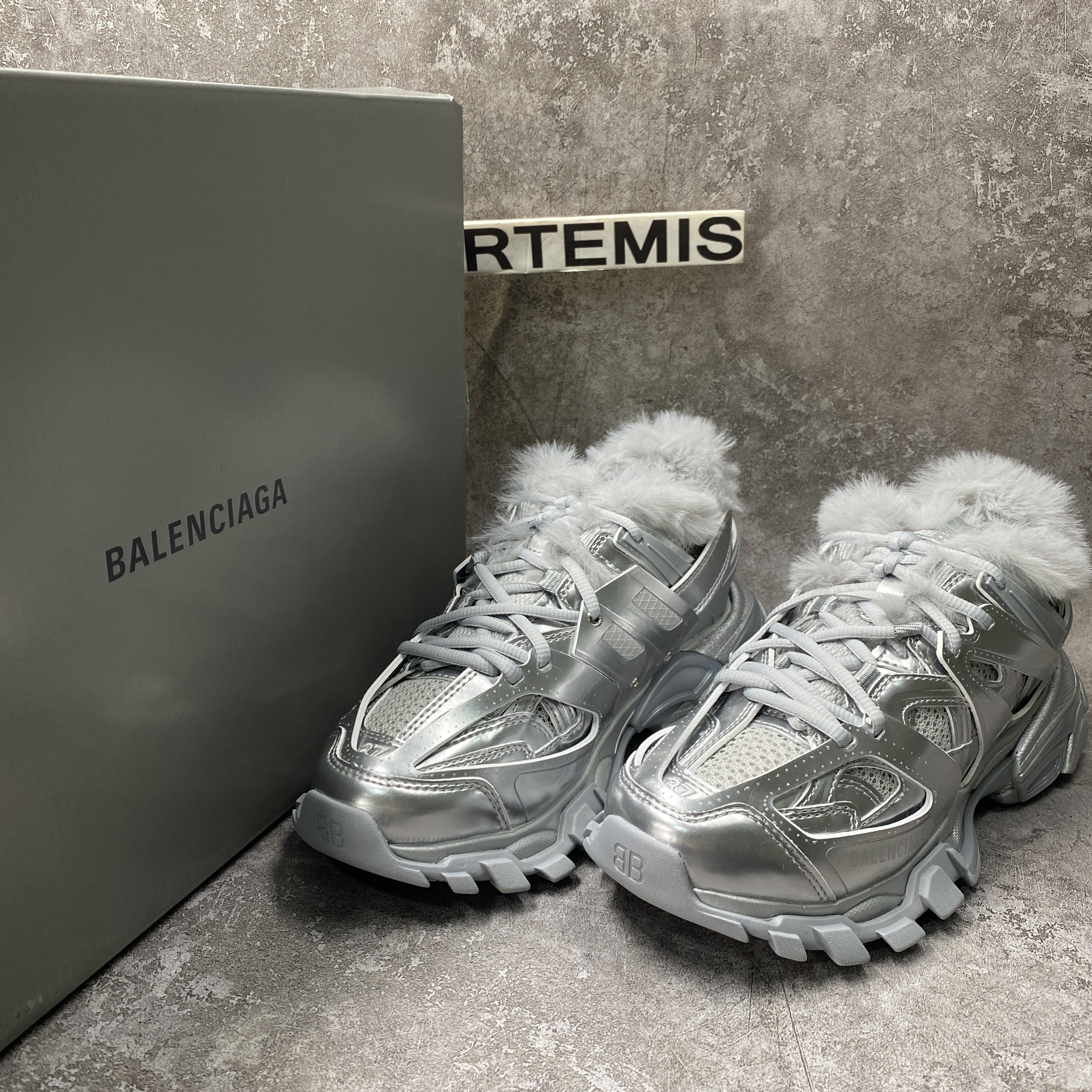 Balenciga Track Sneaker Silver Fur