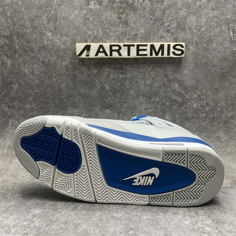 AIR JORDAN 4 RETRO MILITARY BLUE 2024