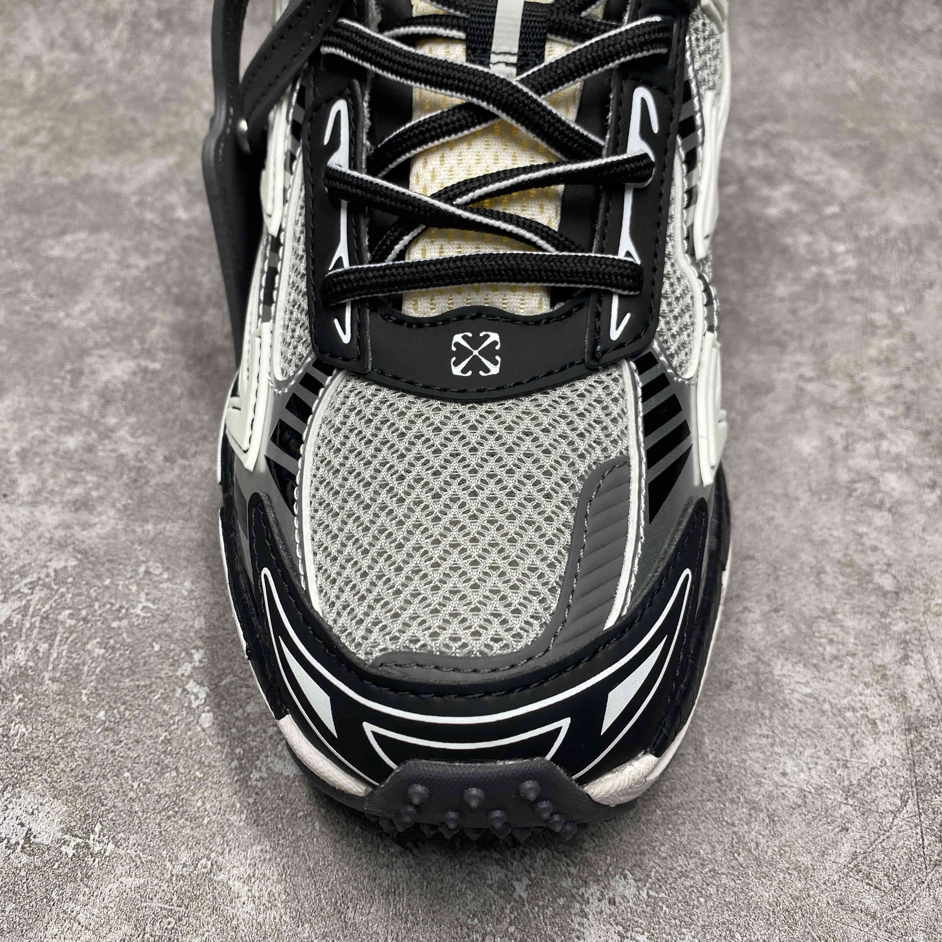 UA Off-White "BE RIGHT BACK"