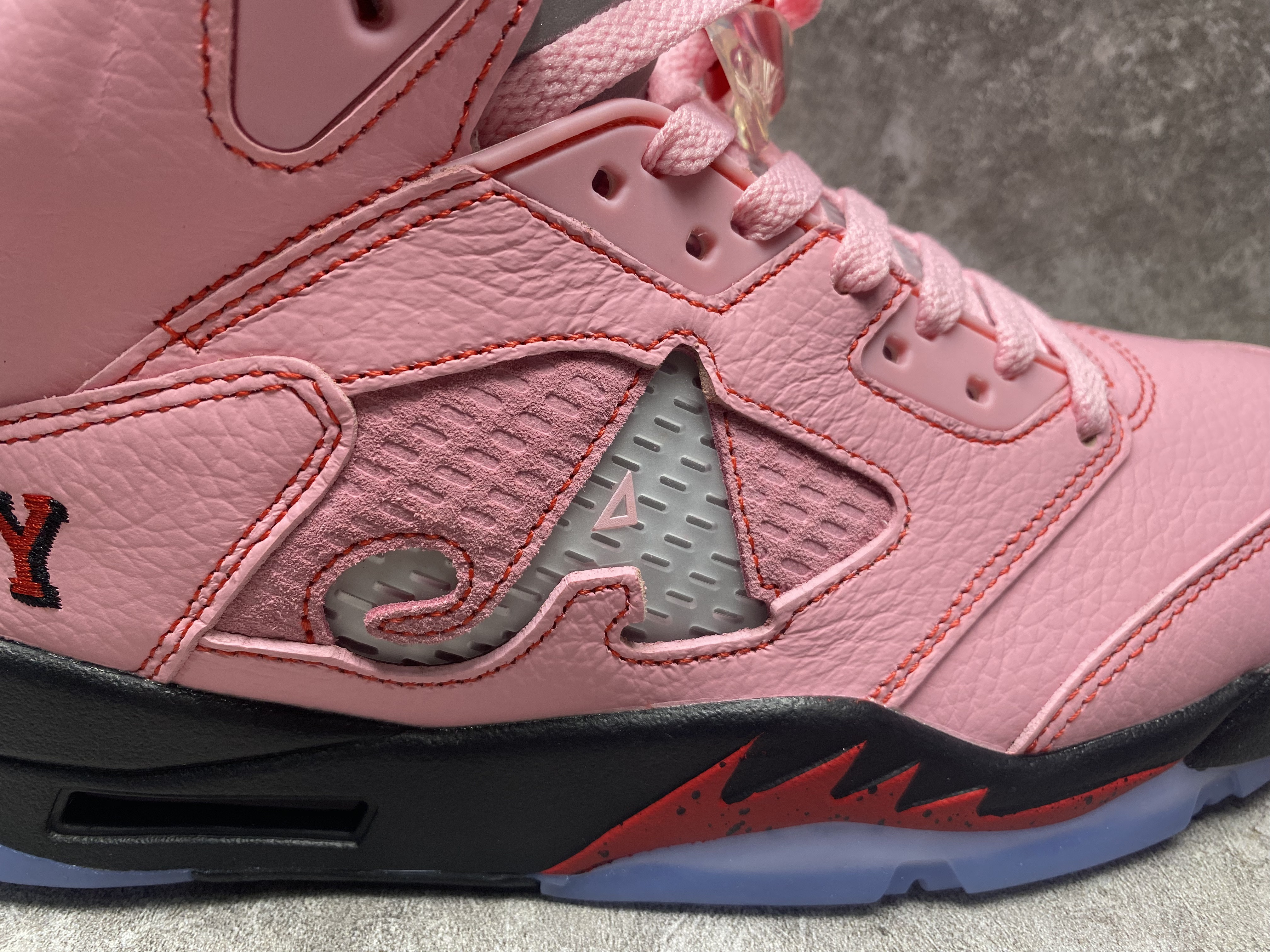 UA Jordan 5 Retro Awake NY Arctic Pink