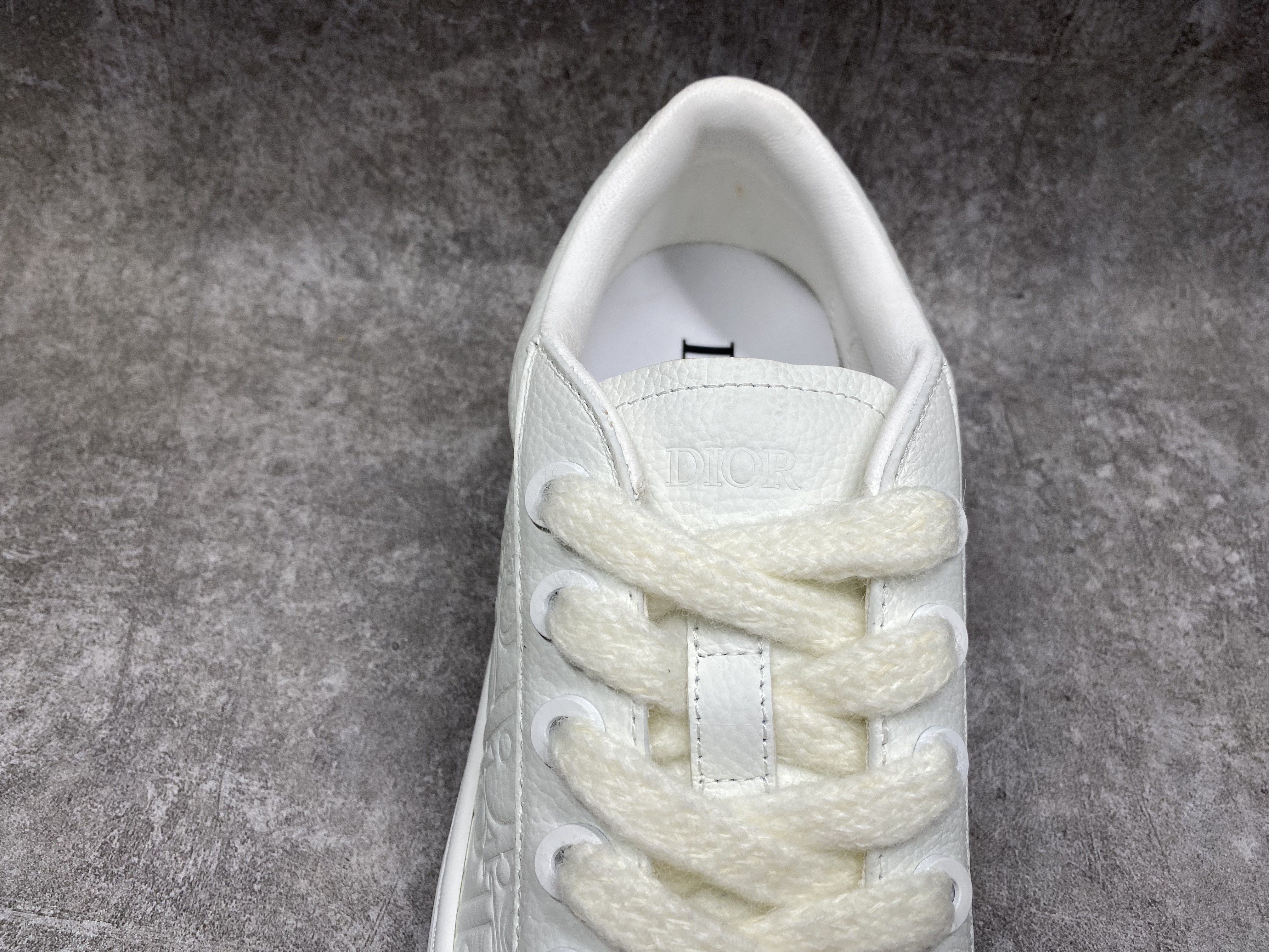 ua D*or b33 sneaker
