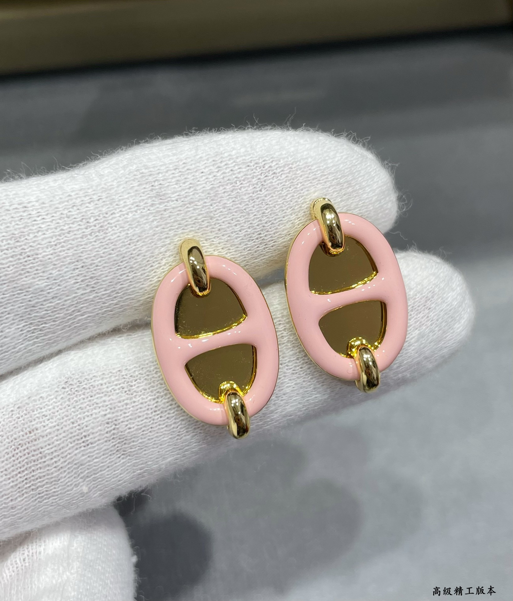 H**mes mini maillon earrings