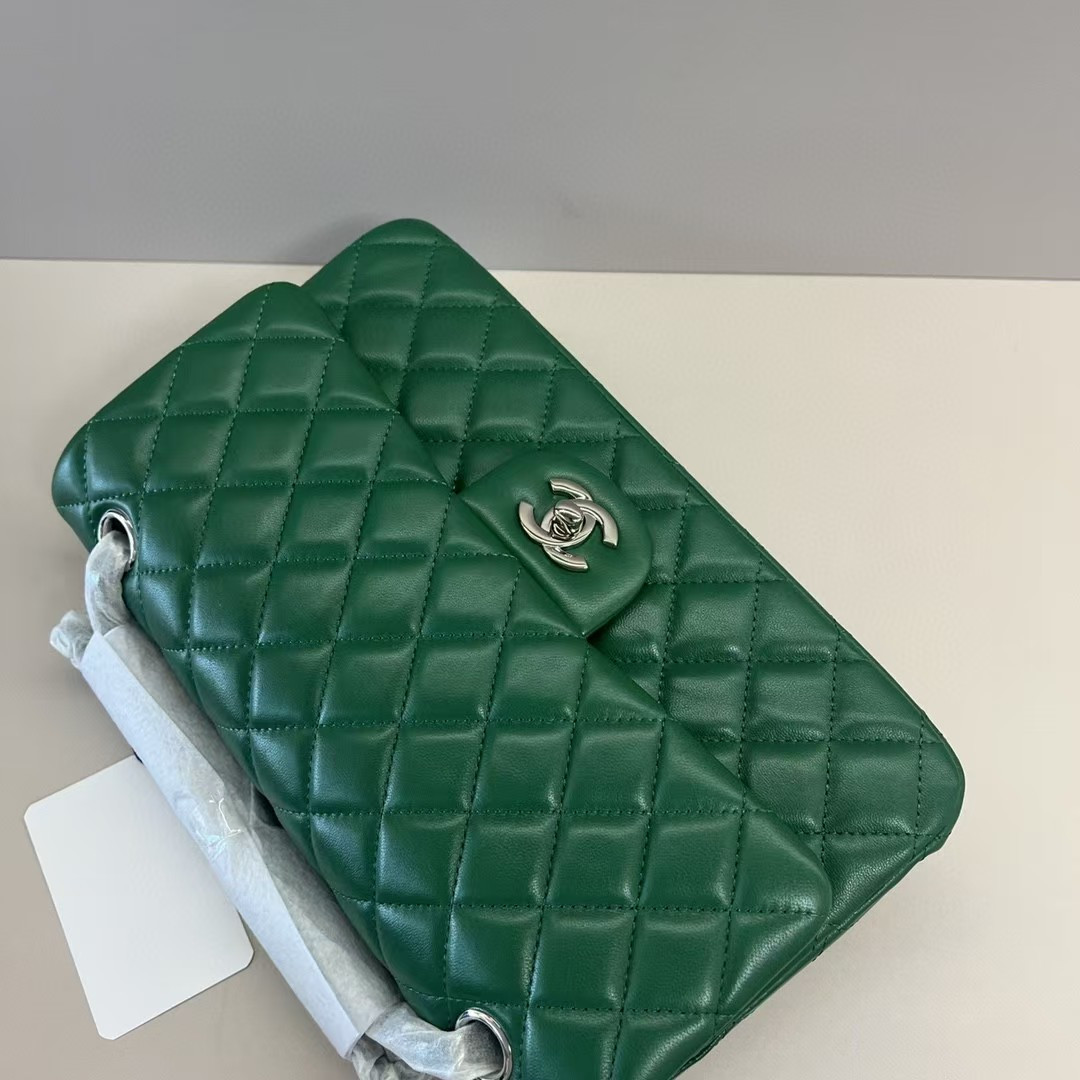 Ch*el flap bag 25x15x6cm
