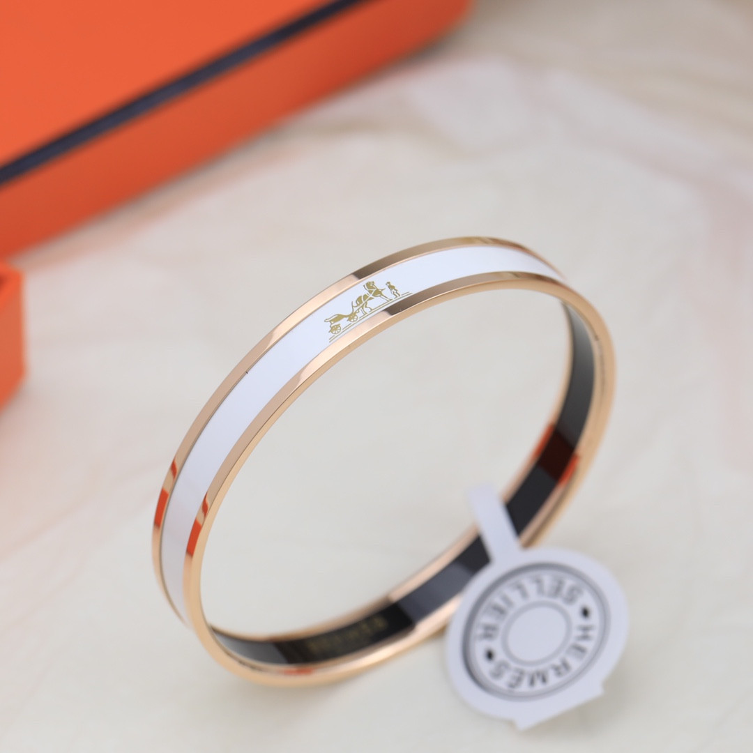 h**mes enamel bracelet(cusT0mized products cannot be returned or exchanged)