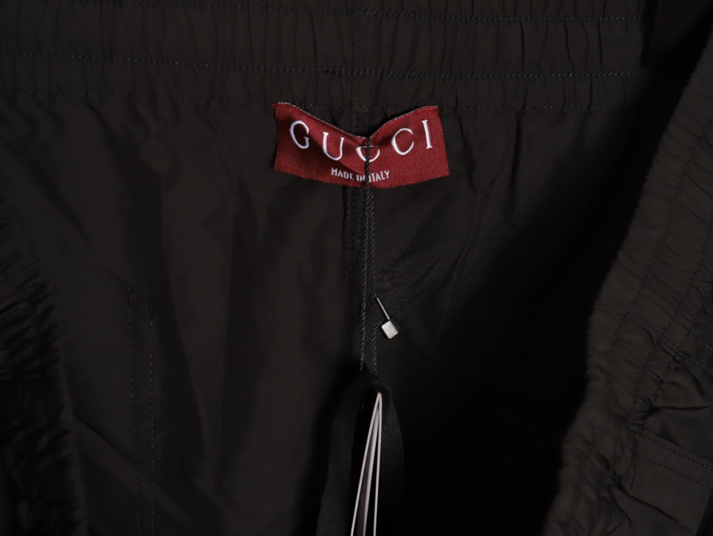 G*u*i 25ss shorts