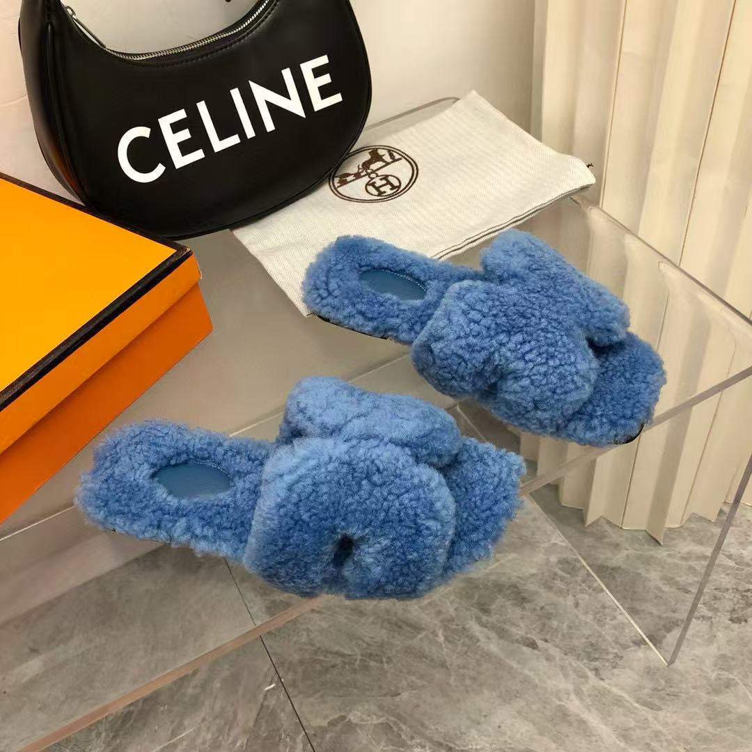 ua H**mes oran sandal