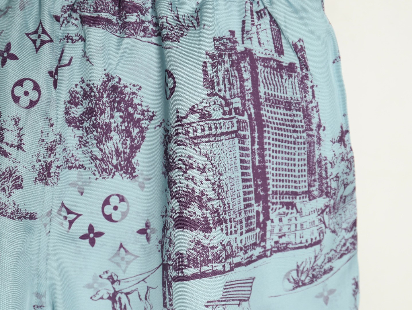 l0*is V*t0n lv shorts