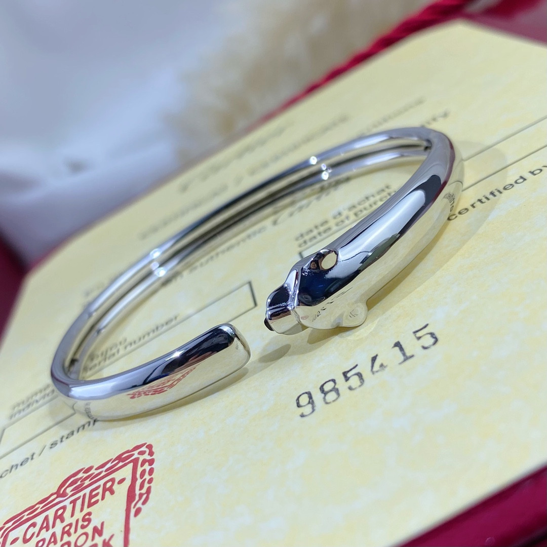 Ca*t*er slim polished leopard bracelet  16-17