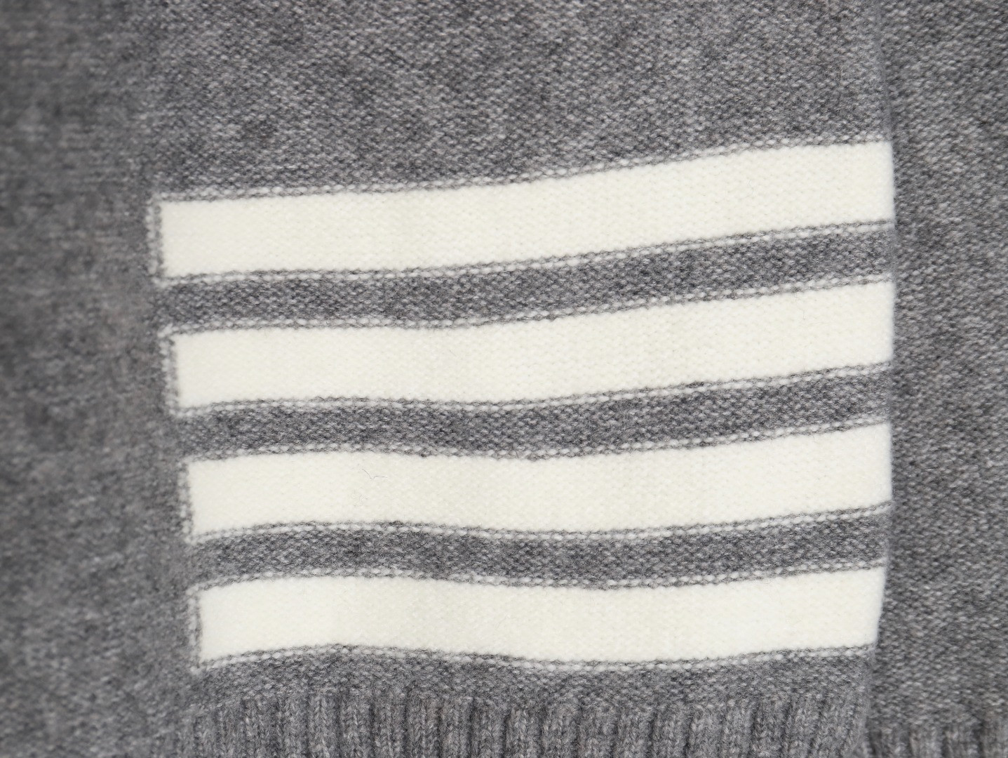 Thom Browne TB 23Ss Sweaters