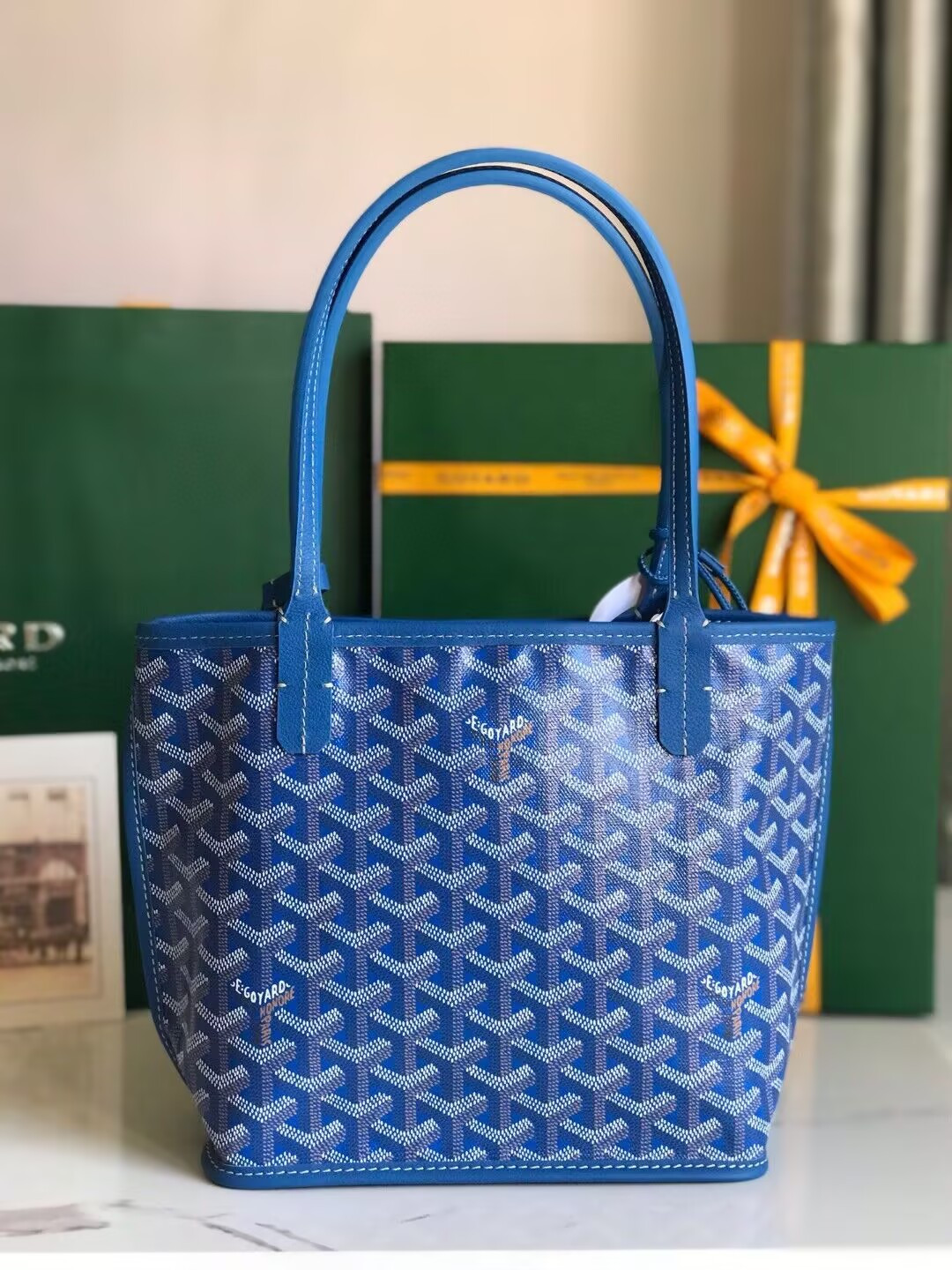 Go*ard anjou mini bag 20 cm x 10 cm x 20 cm