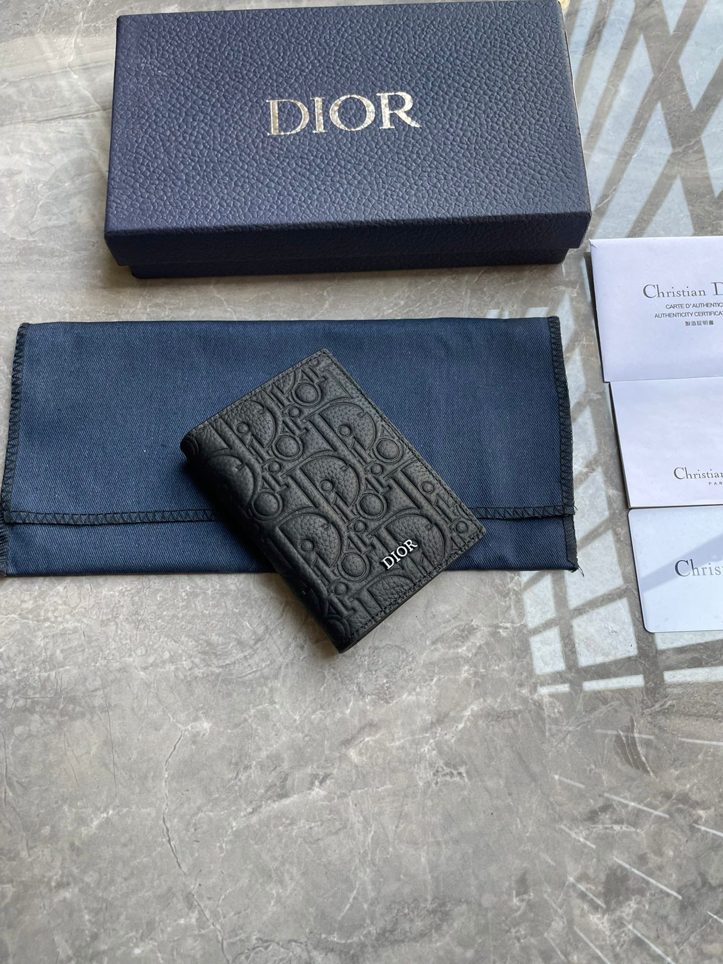D*or card holder