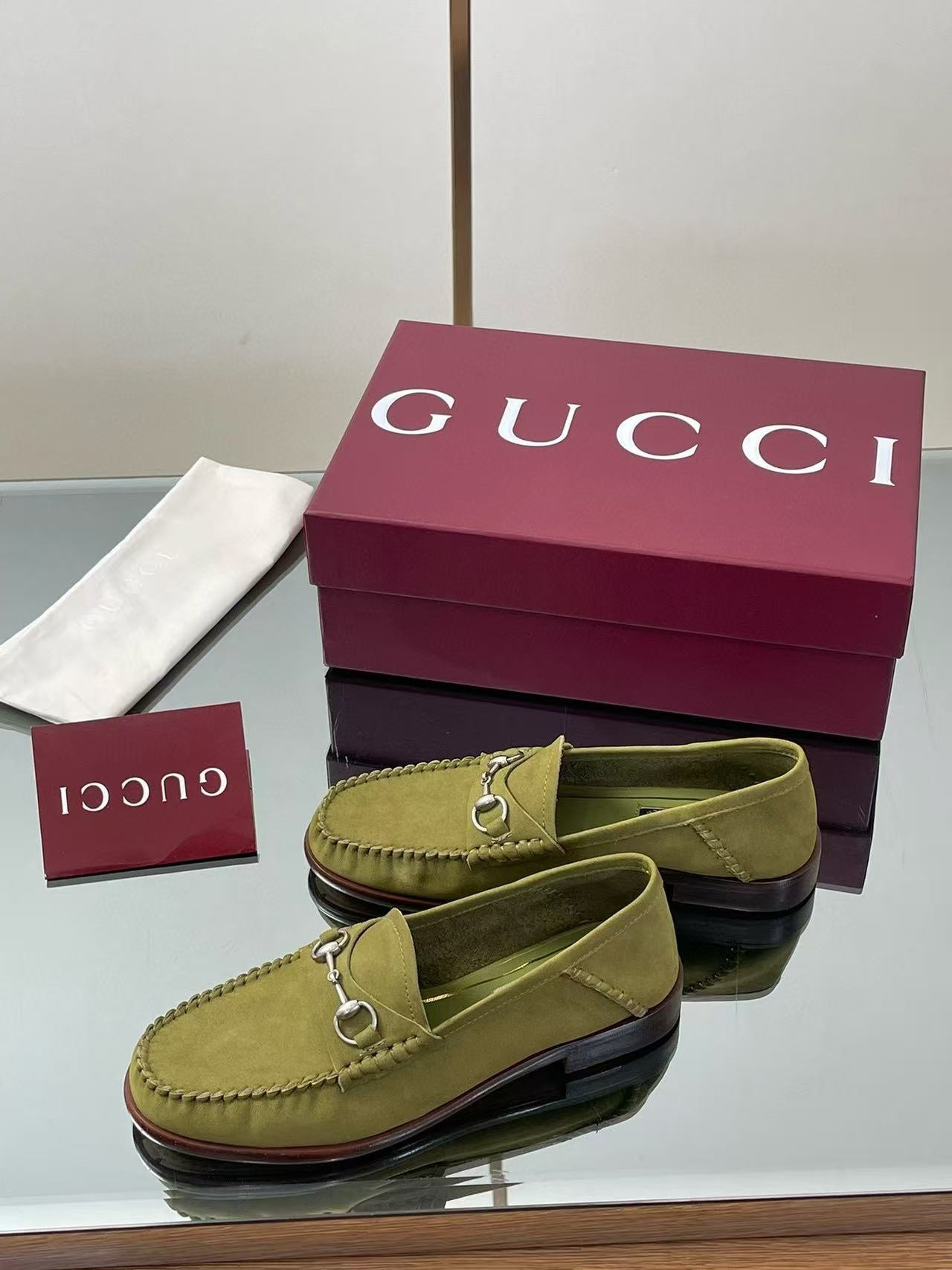 ua G*u*i gigi loafer