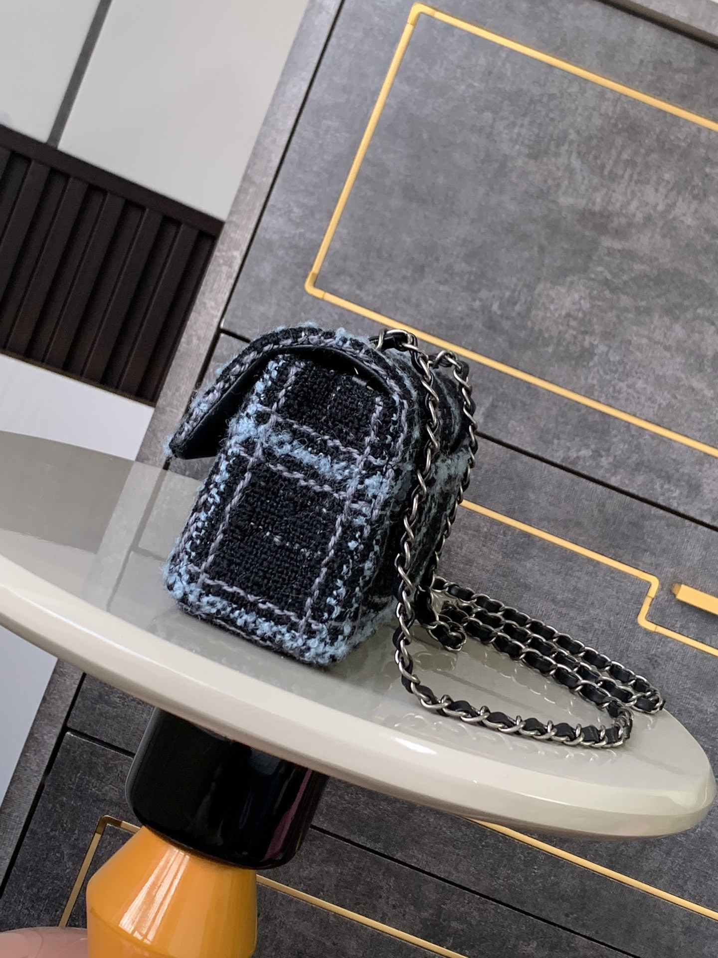 Ch*el classic flap bag 20cm
