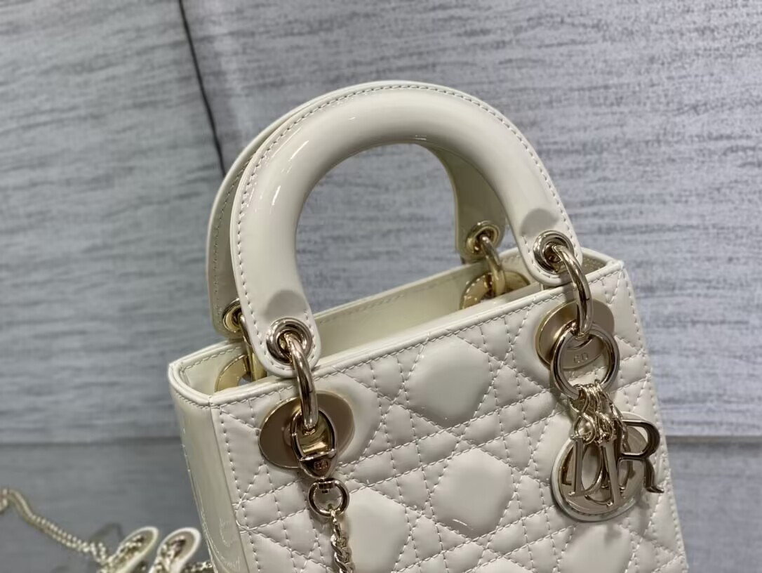 D*or classic lady 17×7×15cm