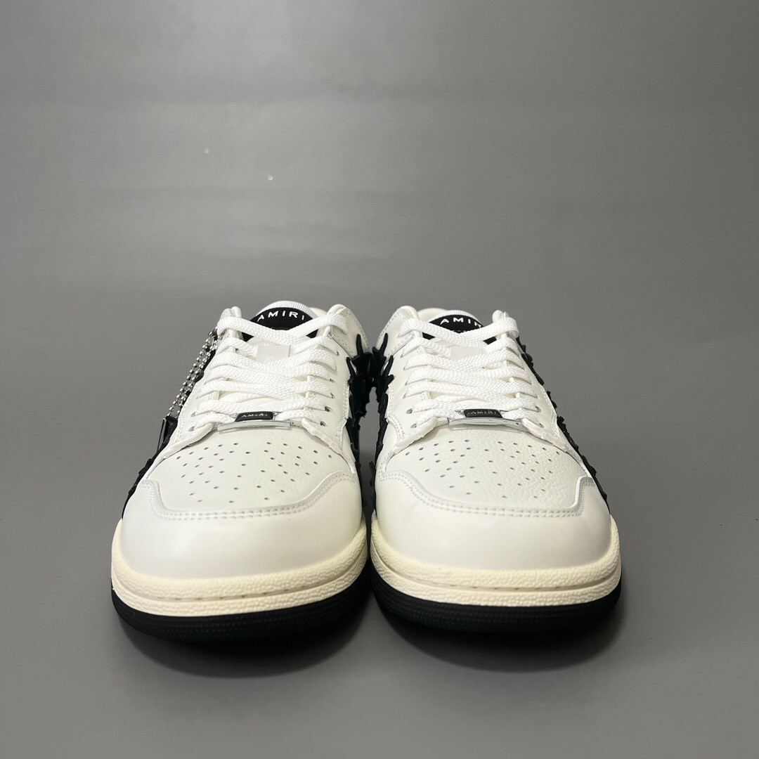 UA Amiri  STARS LOW