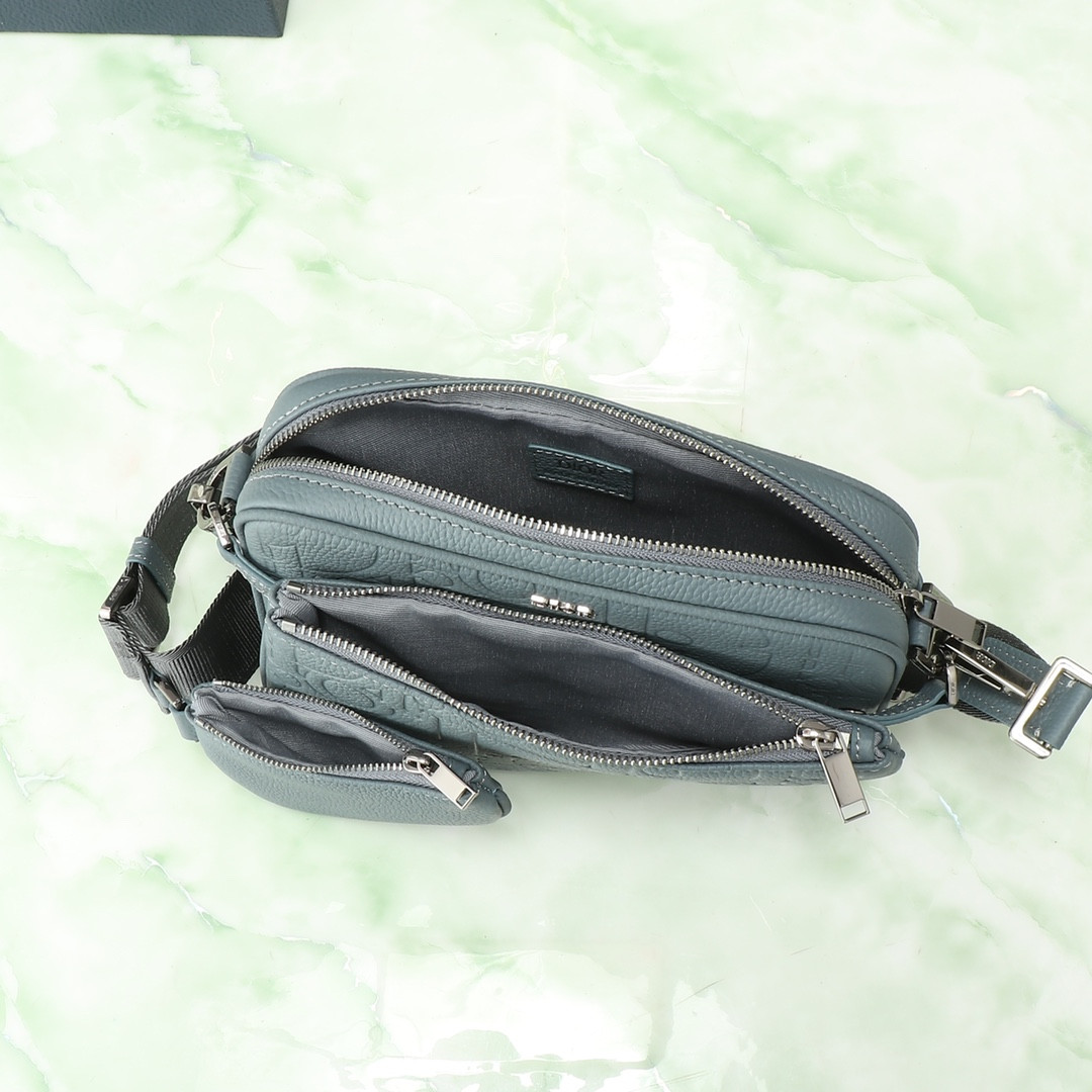 D*or saddle triple pouch deep gray D*or gravity leather and deep gray grained calfskin 23x16x4cm