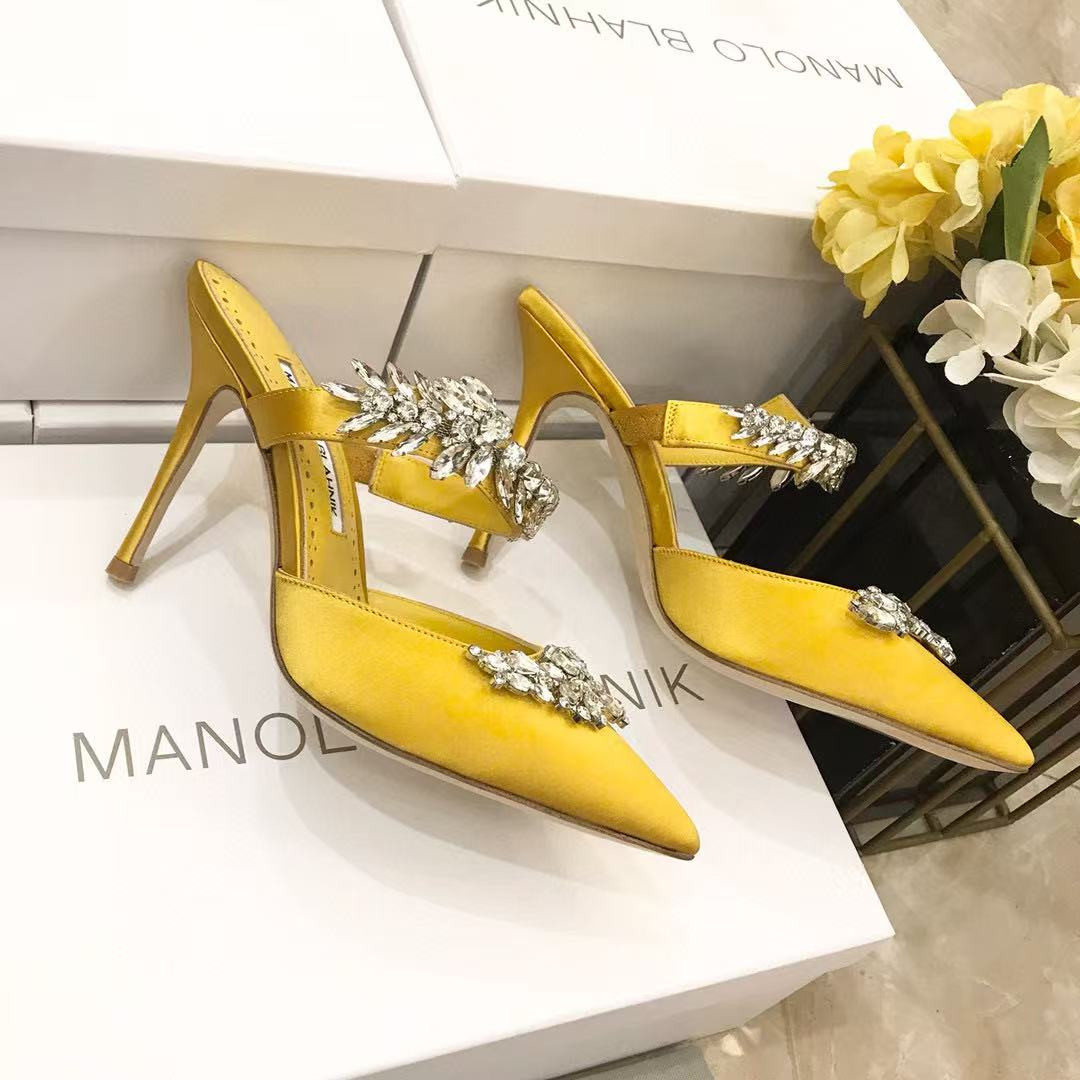 ua ma*n010 B1ah*ik shoes