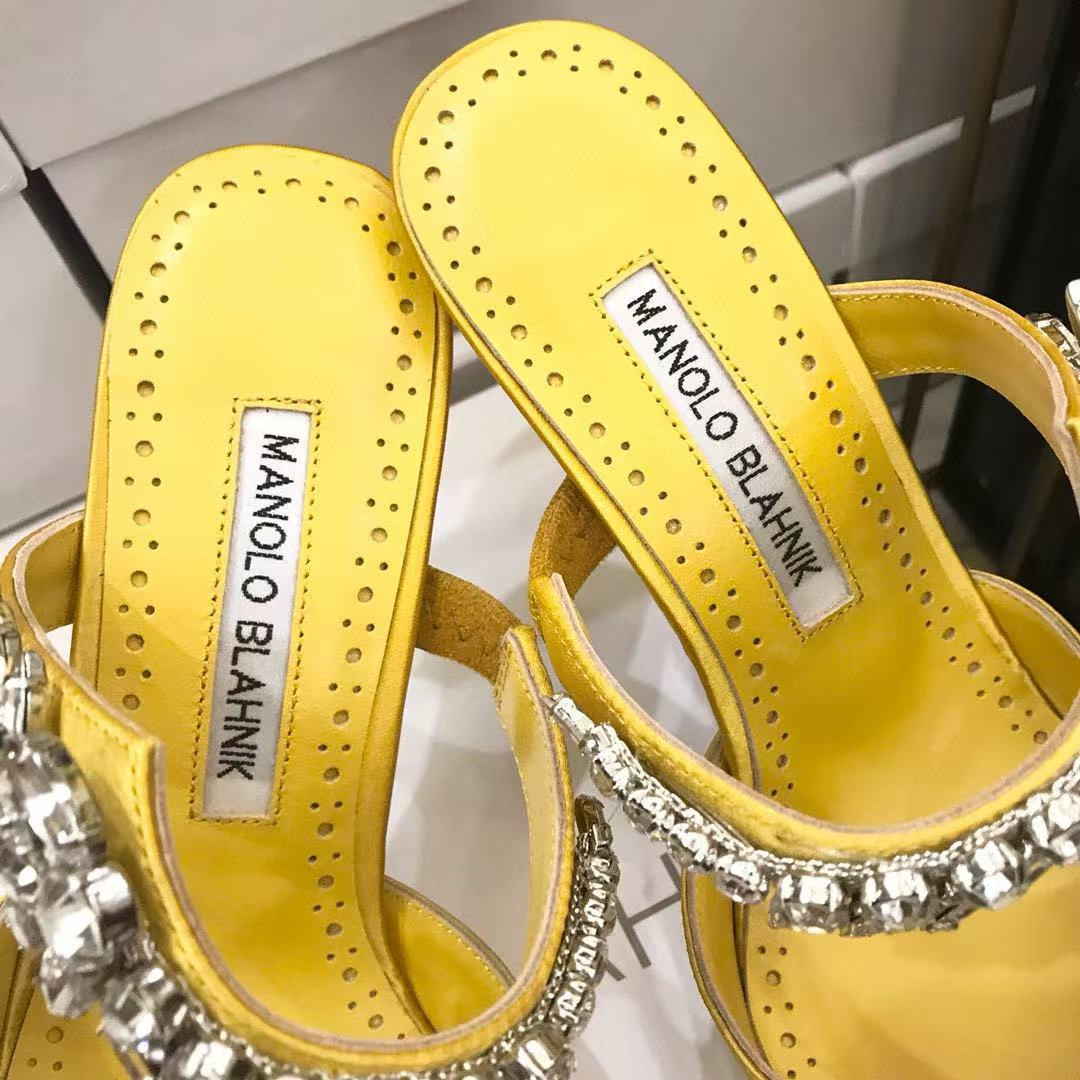 ua ma*n010 B1ah*ik shoes
