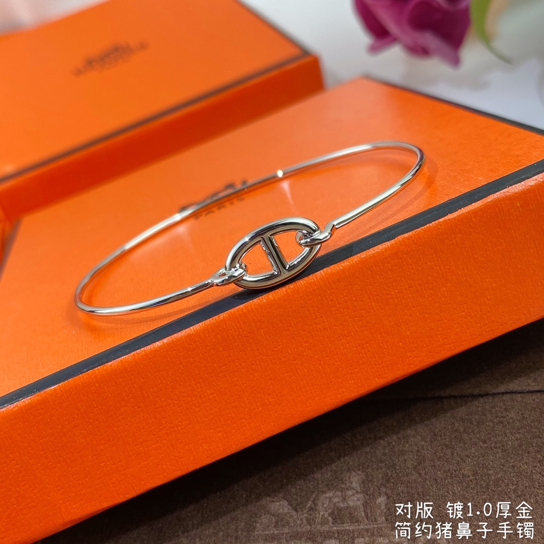 H**mes thin tube pig nose bracelet