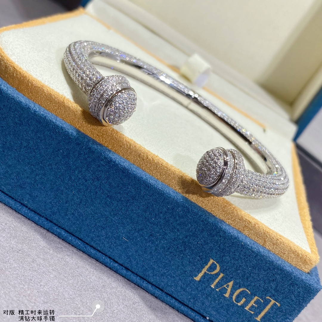 P1aget fully di*m*nd-encrusted large ball bracelet