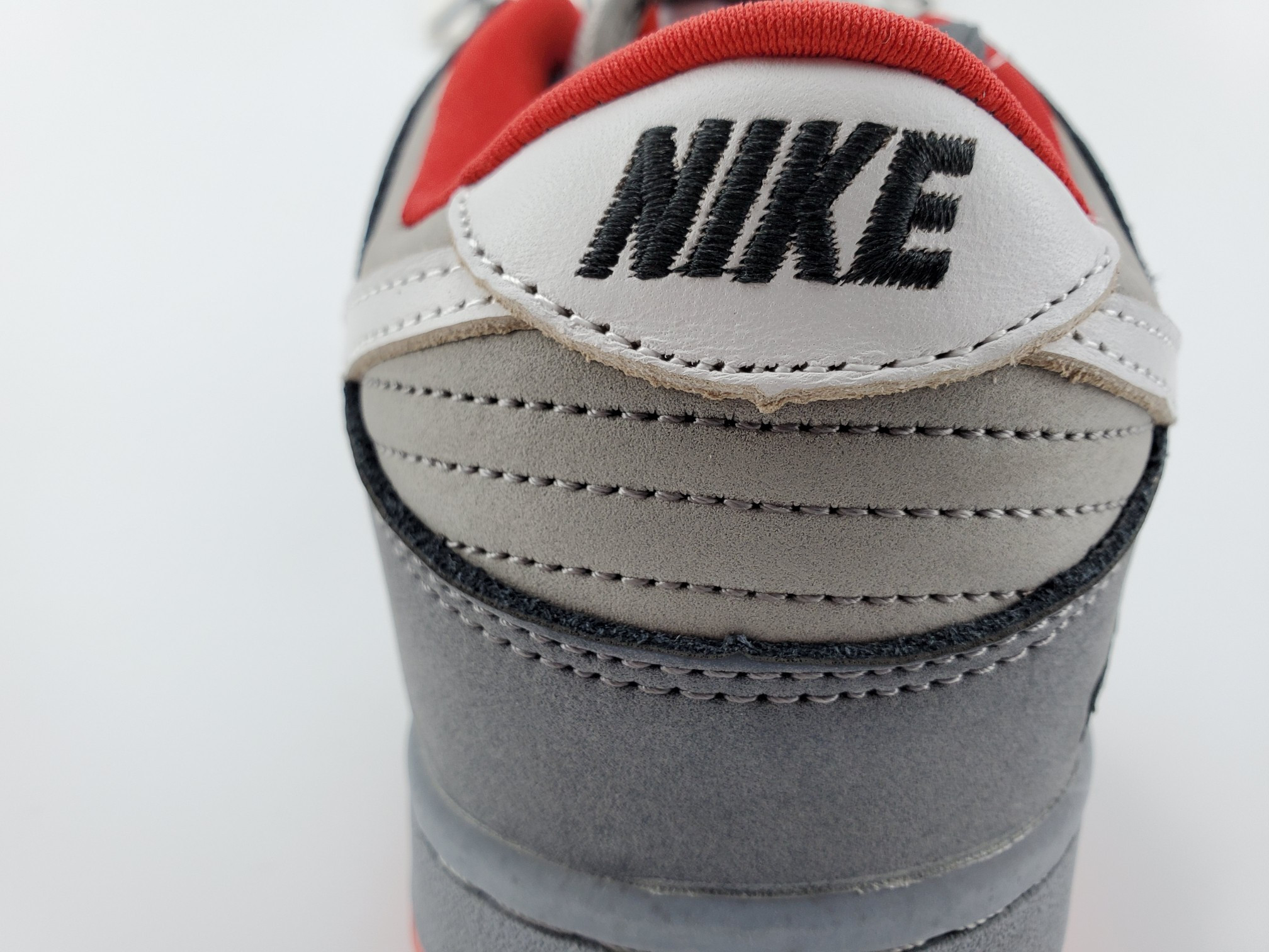Nike Dunk SB Low Staple NYC Pigeon