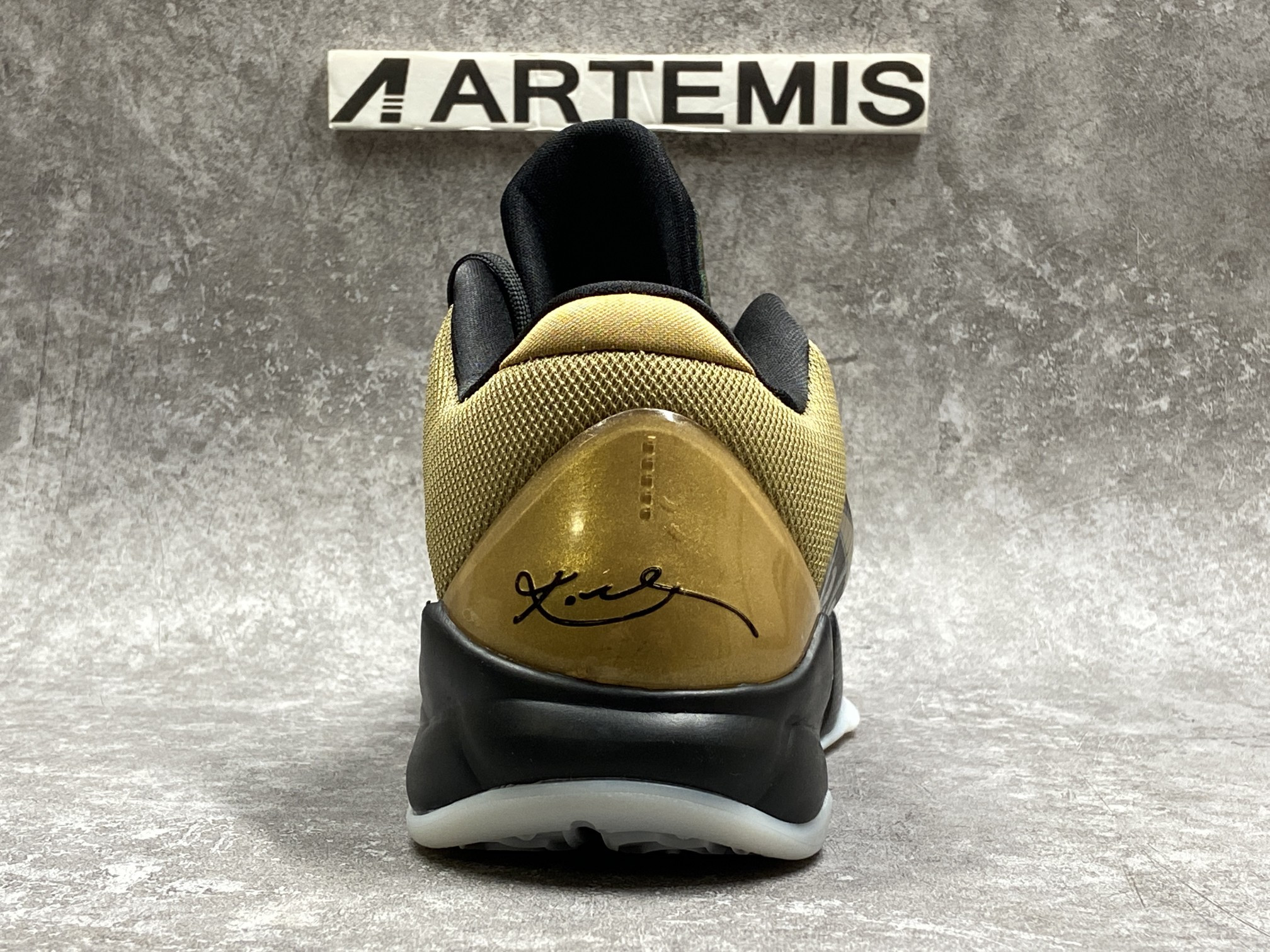 Nike Kobe 5 Big Stage Away