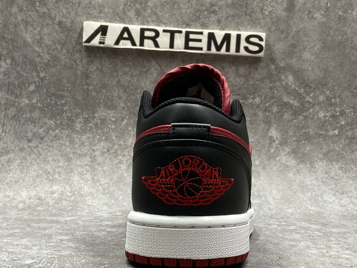 Air Jordan 1 Low Black Gym Red