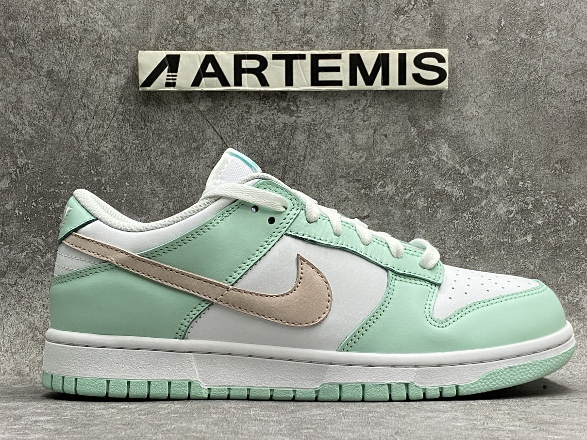 Nike SB Dunk Low Turbo Green