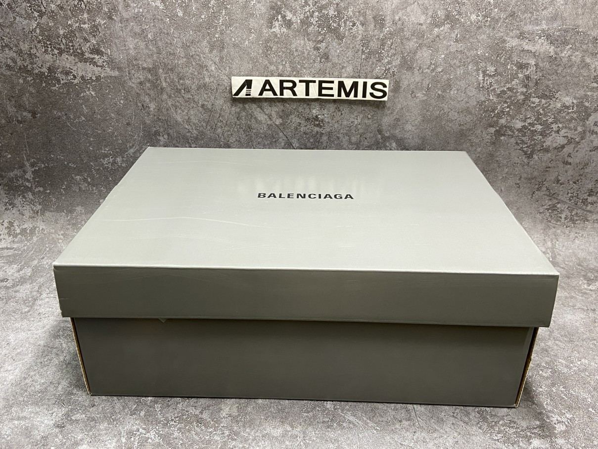 Balenciga Track White Black