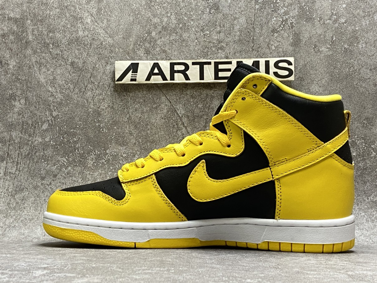Nike Dunk High Black Yellow
