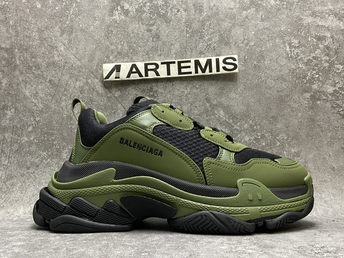 Balenciga Triple S Army Green