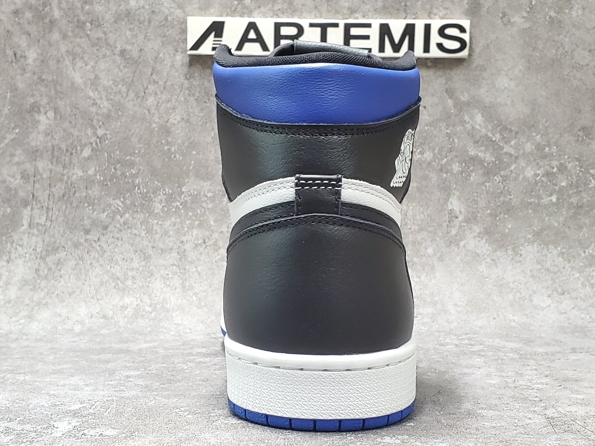 Air Jordan 1 Retro High Black Game Royal