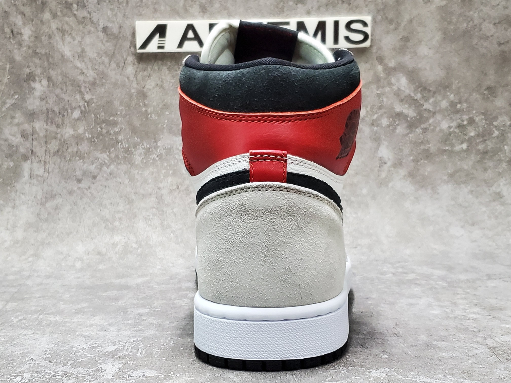 Air Jordan 1 Retro High OG 