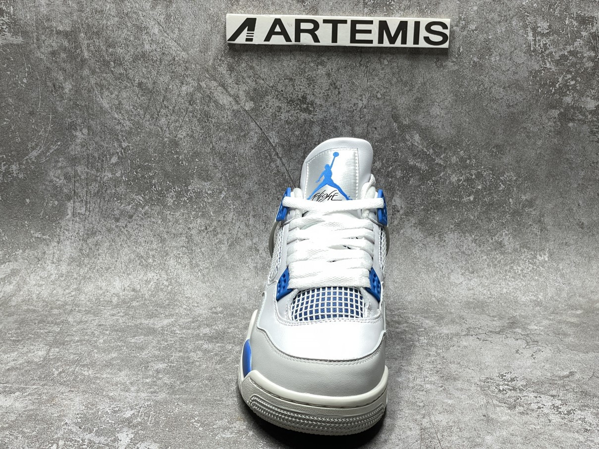 Air Jordan 4 Retro Military Blue