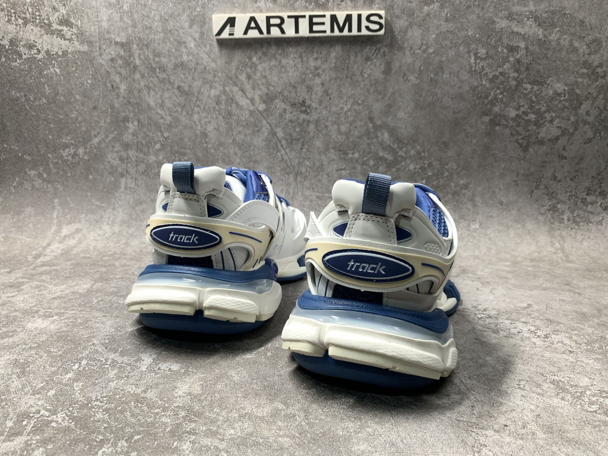 Balenciga Track Worn Out In Light Grey