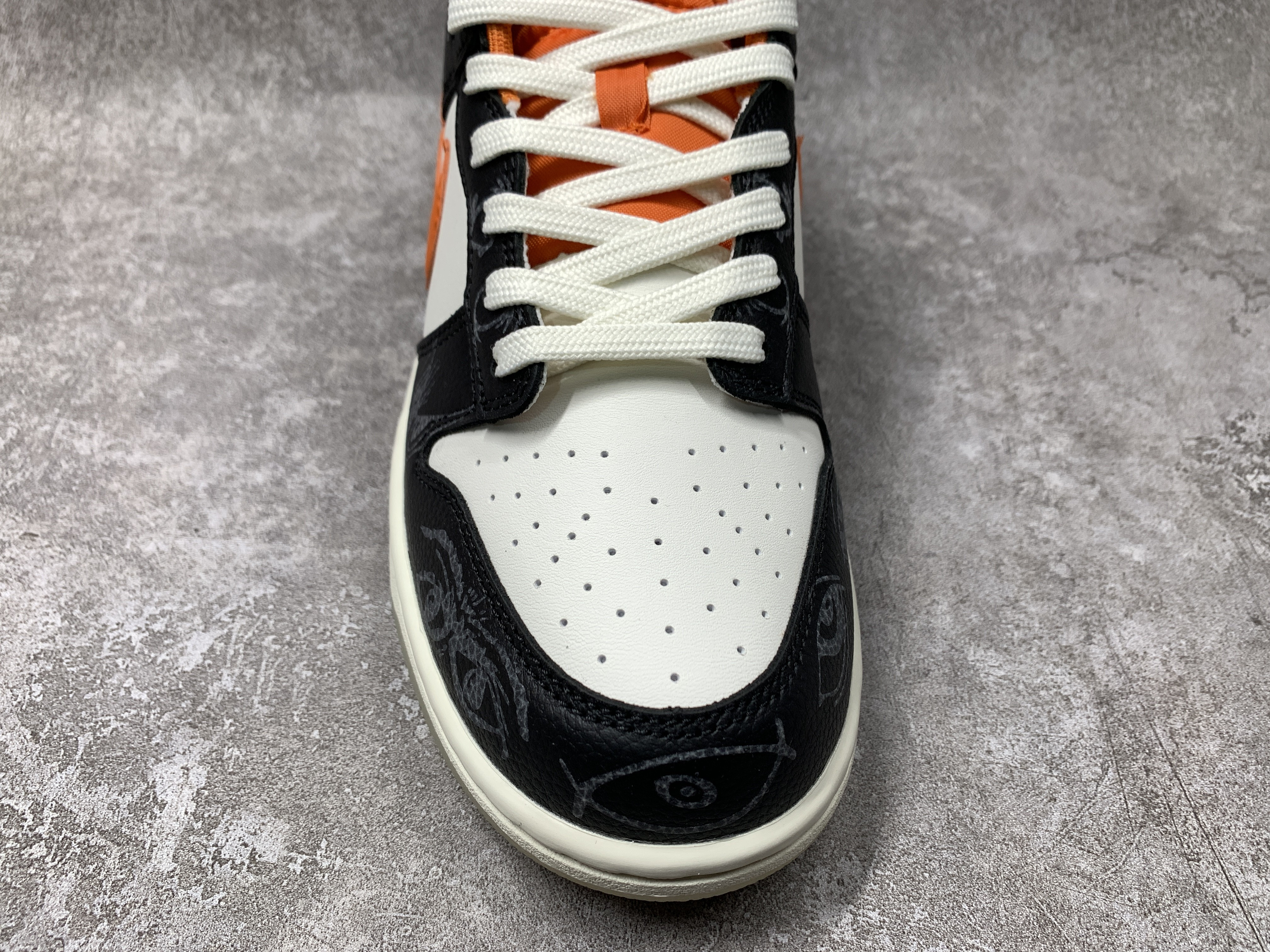 Nike Dunk Low Halloween