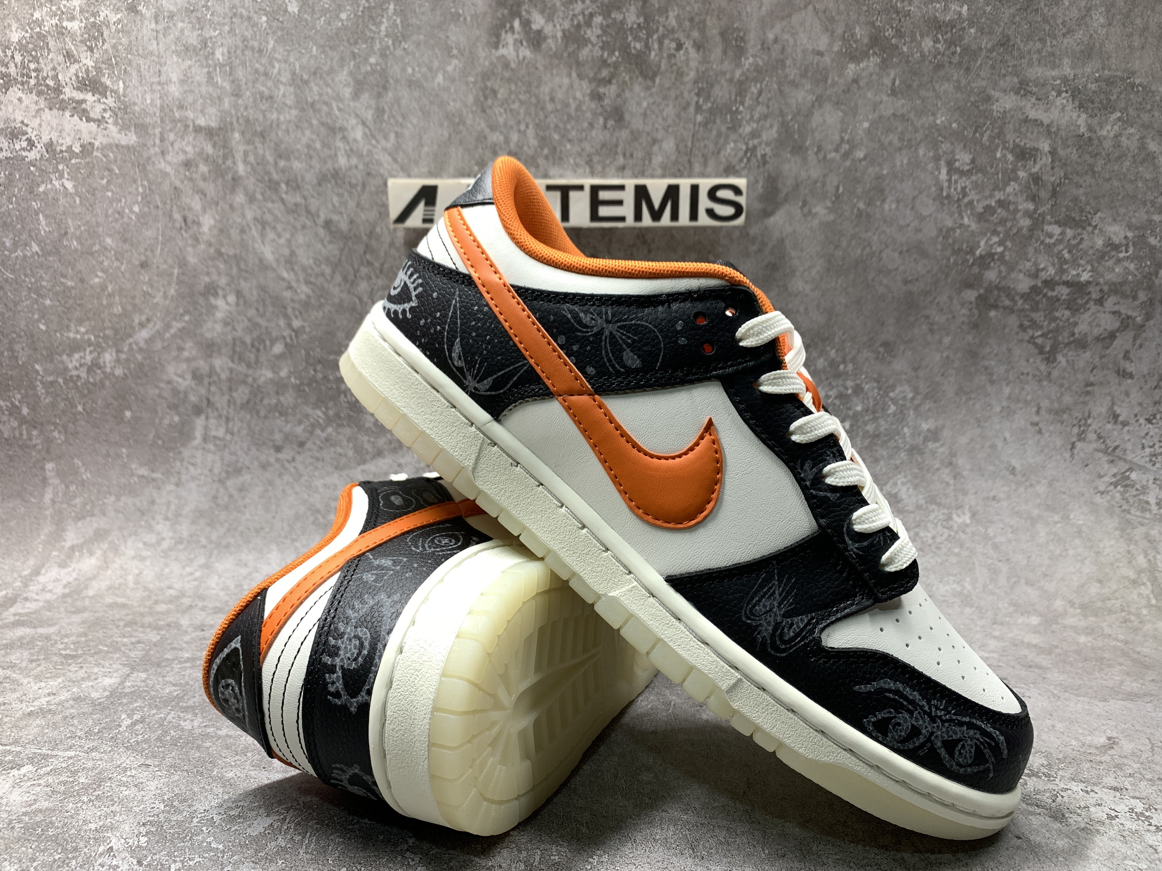 Nike Dunk Low Halloween