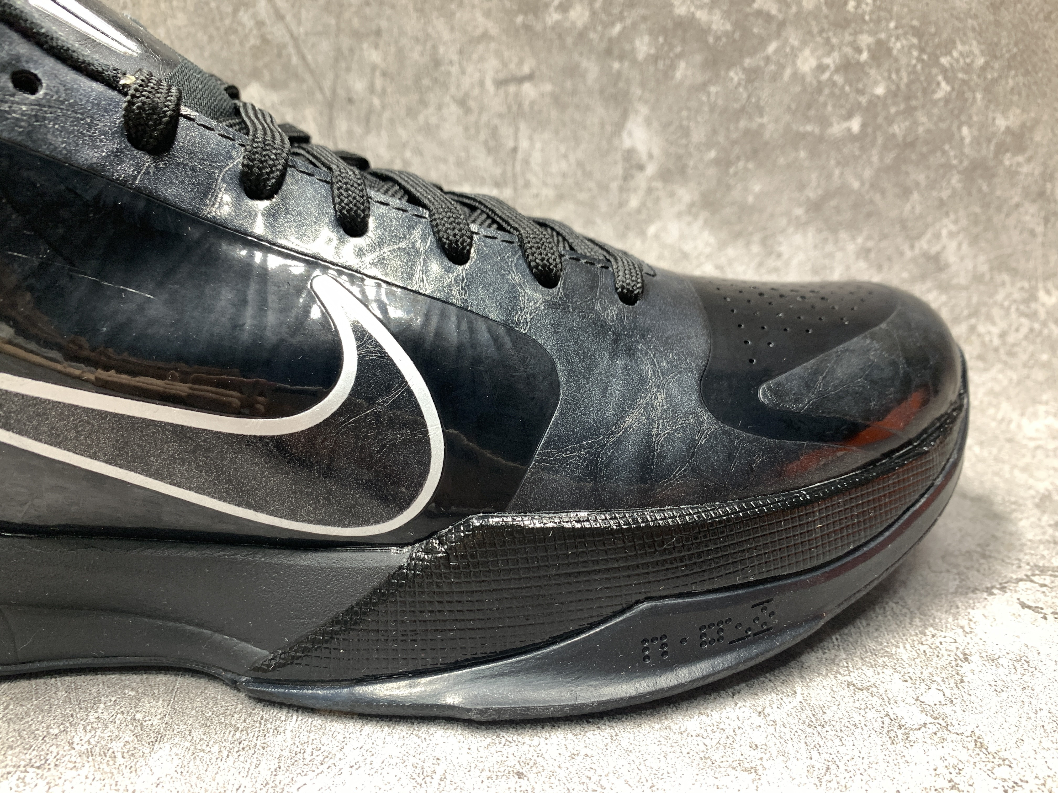 Nike Kobe 5 Blackout