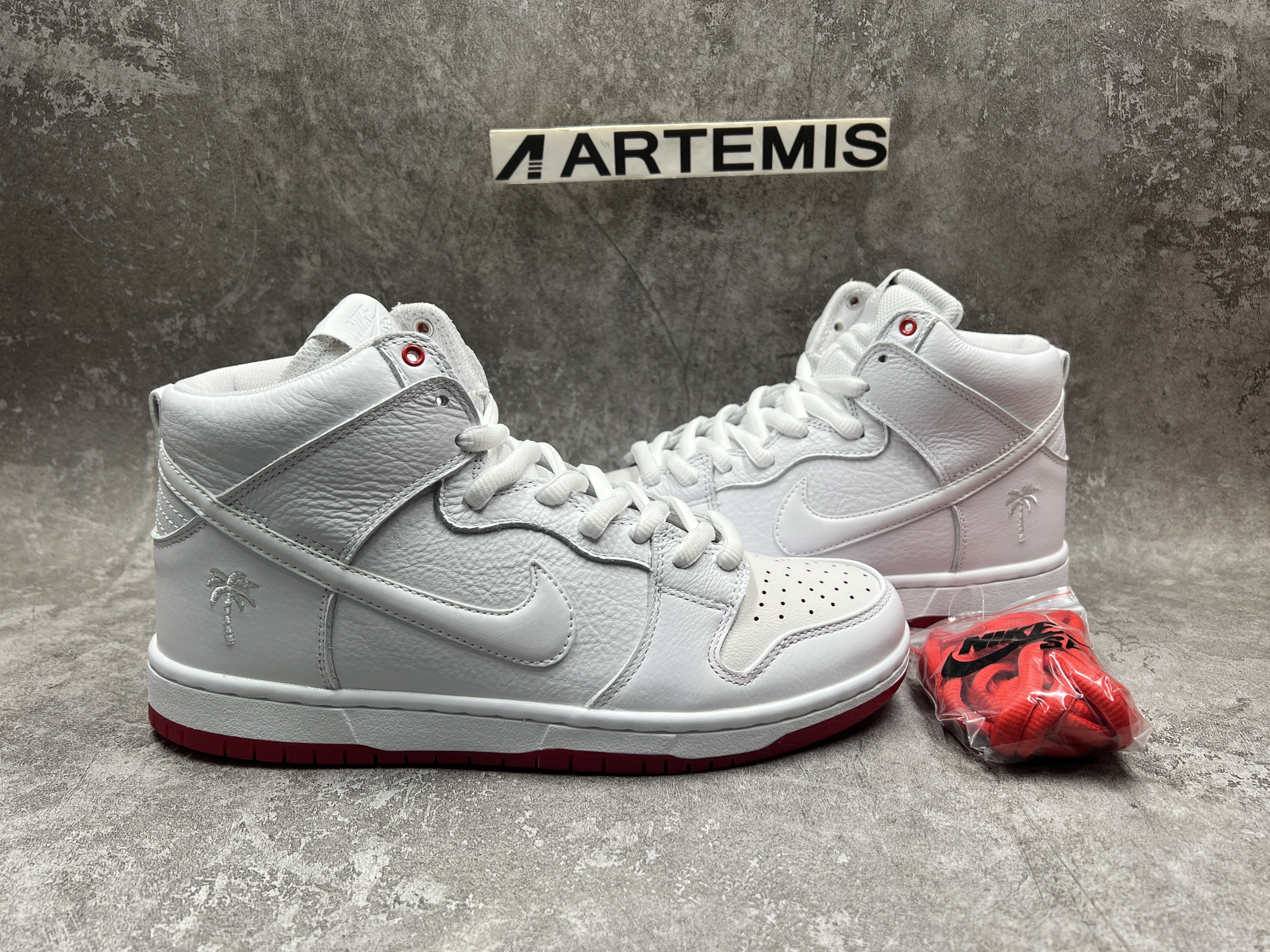 Nike SB Dunk High Kevin Bradley