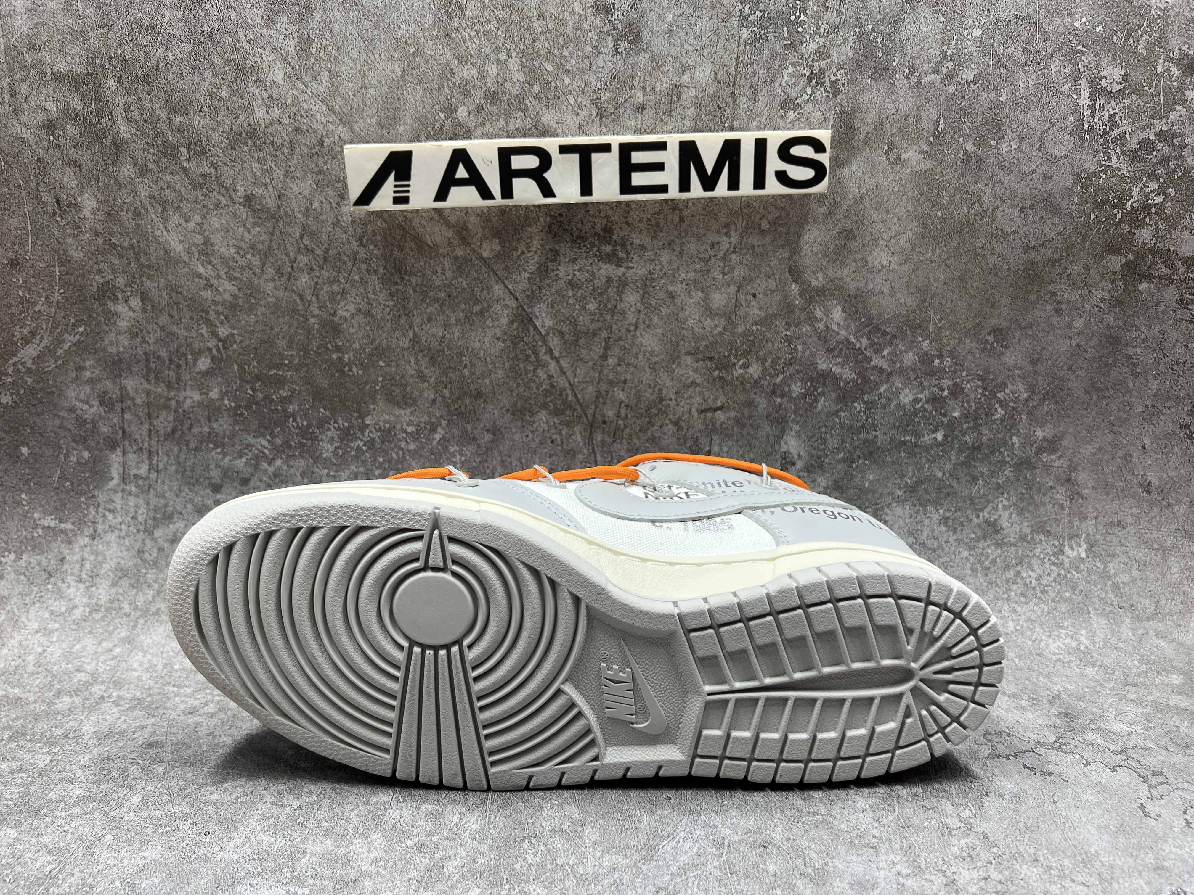 Nike Dunk Low Off-White Lot 44