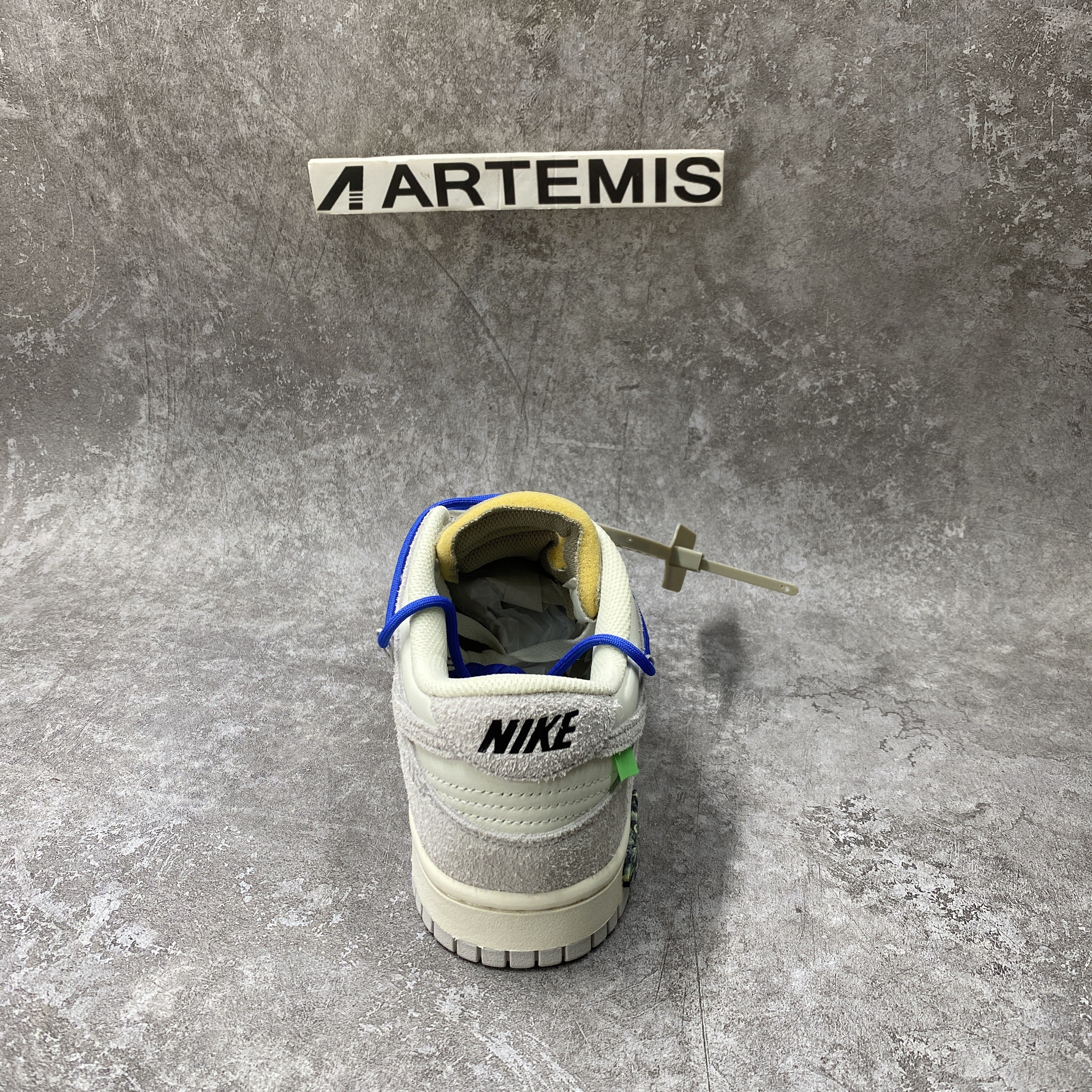 Nike Dunk Low Off-White Lot 32